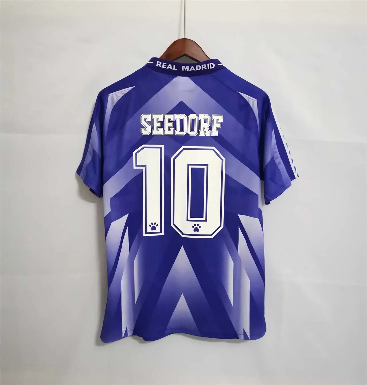 Socce Jerseys-topleaguejerseys.com