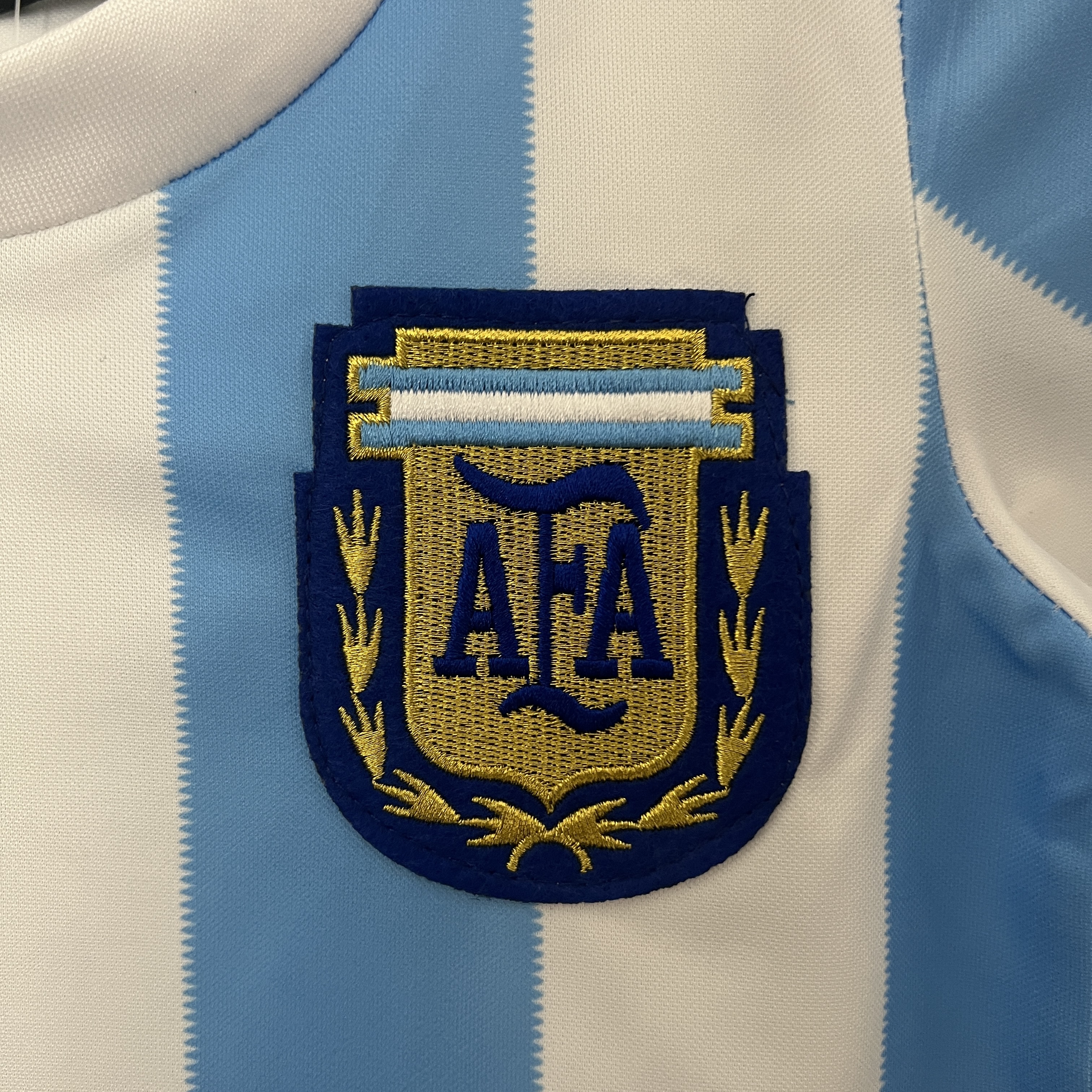 AlphaJersey-Retro Argentina 1986 Home Stadium Kids Kit