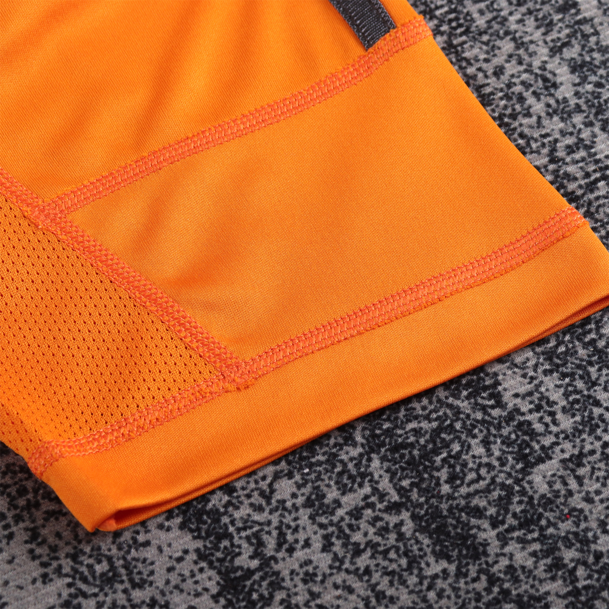 AlphaJersey-Retro Real Madrid 2013-14 Third Kids Kit