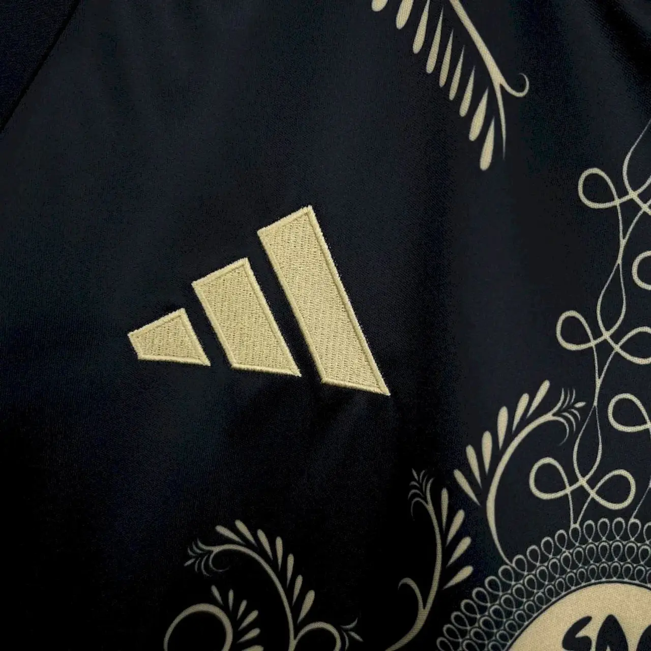 Socce Jerseys-topleaguejerseys.com