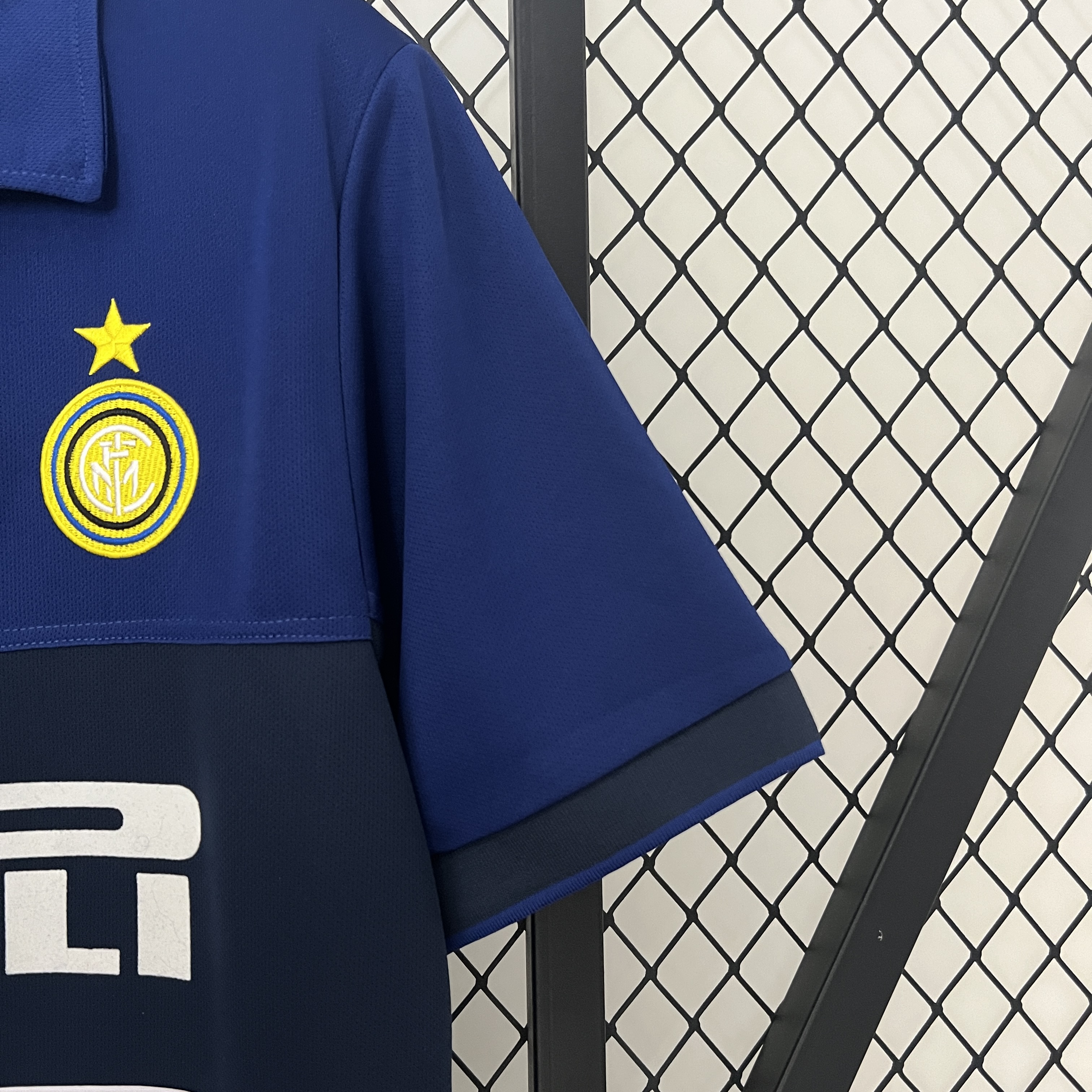 AlphaJersey-Retro Inter Milan 1998-99 Third Jersey