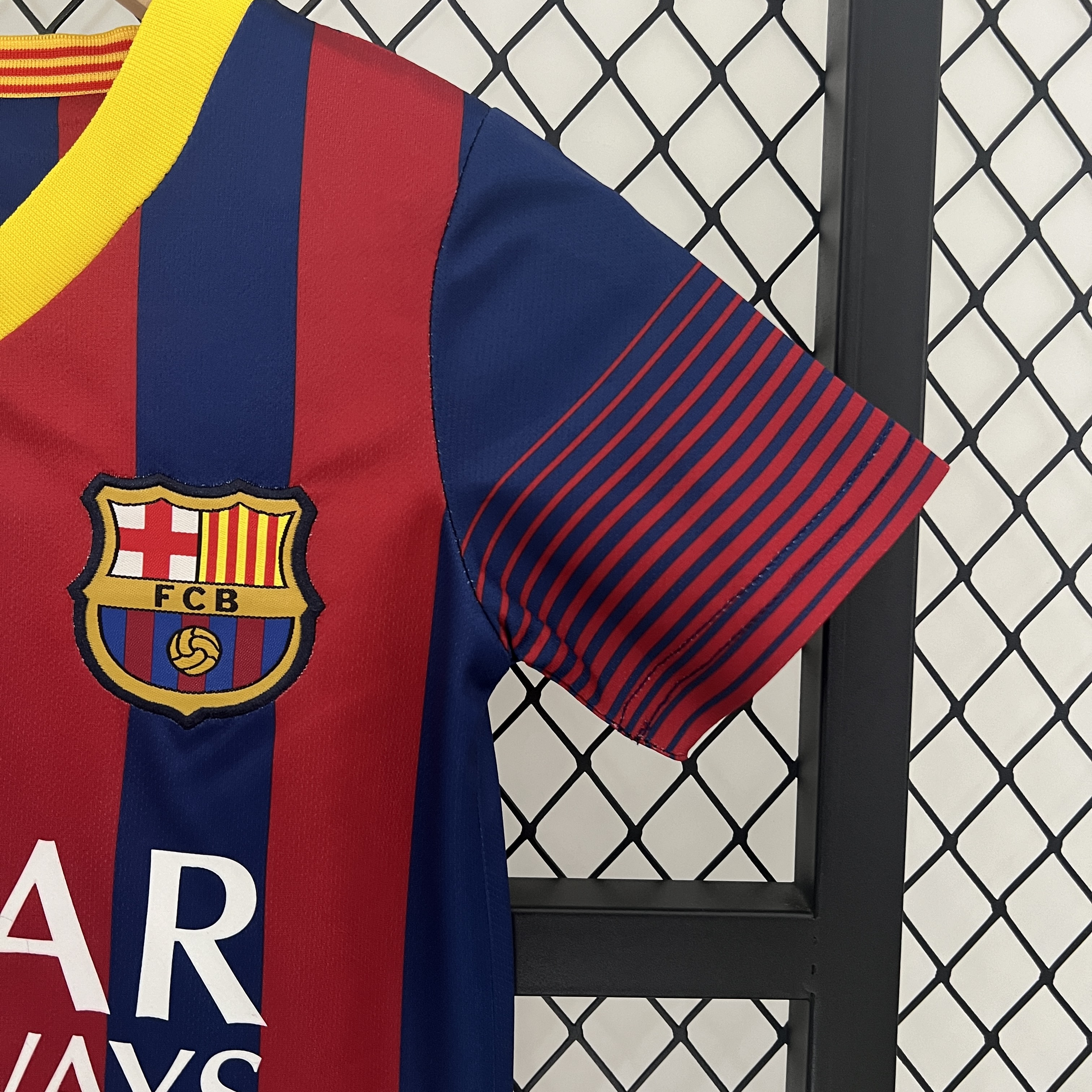 AlphaJersey-Retro Barcelona 2013-14 Home Stadium Kids Kit