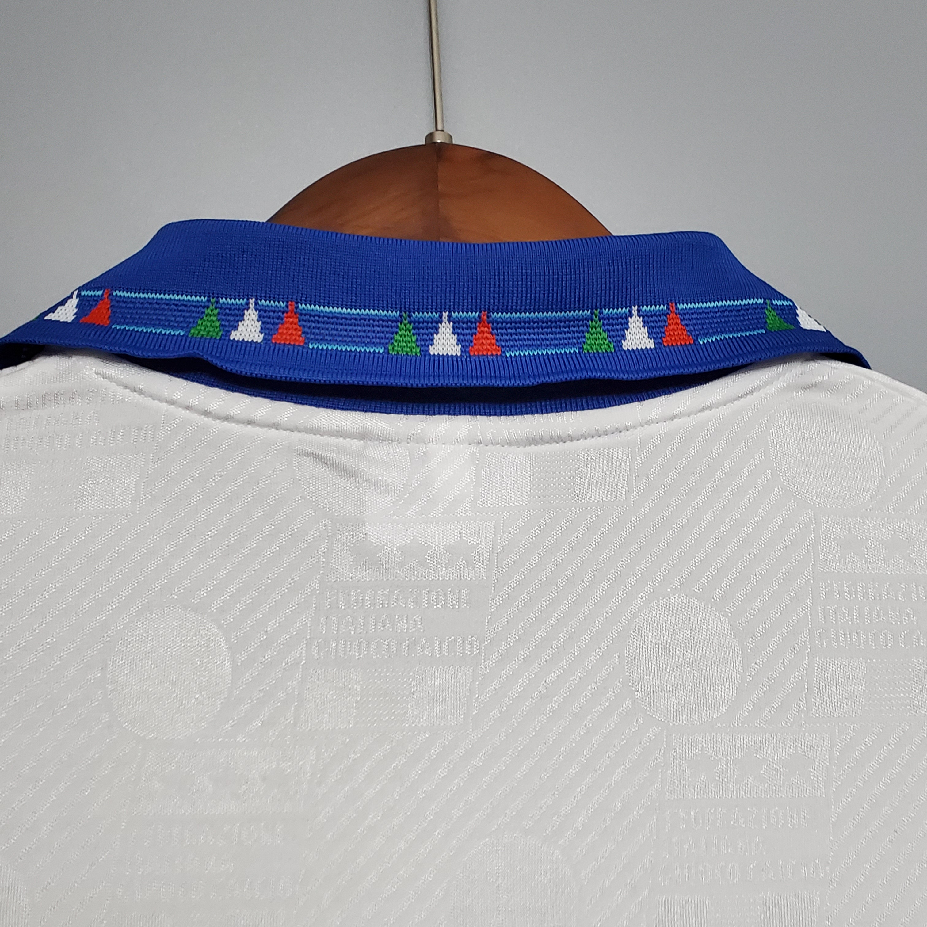 AlphaJersey-Retro Italy 1994 Away Stadium Jersey