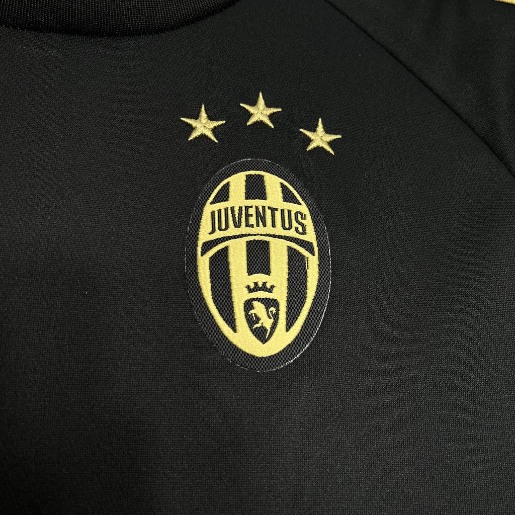 AlphaJersey-Retro Juventus 2015-16 Thrid Jersey