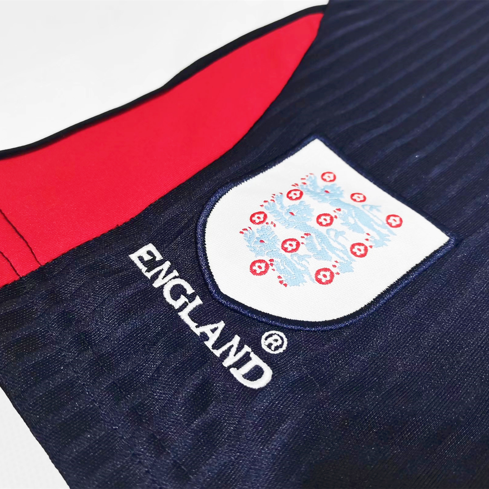 AlphaJersey-Retro England 1998 Home Stadium Kids Kit