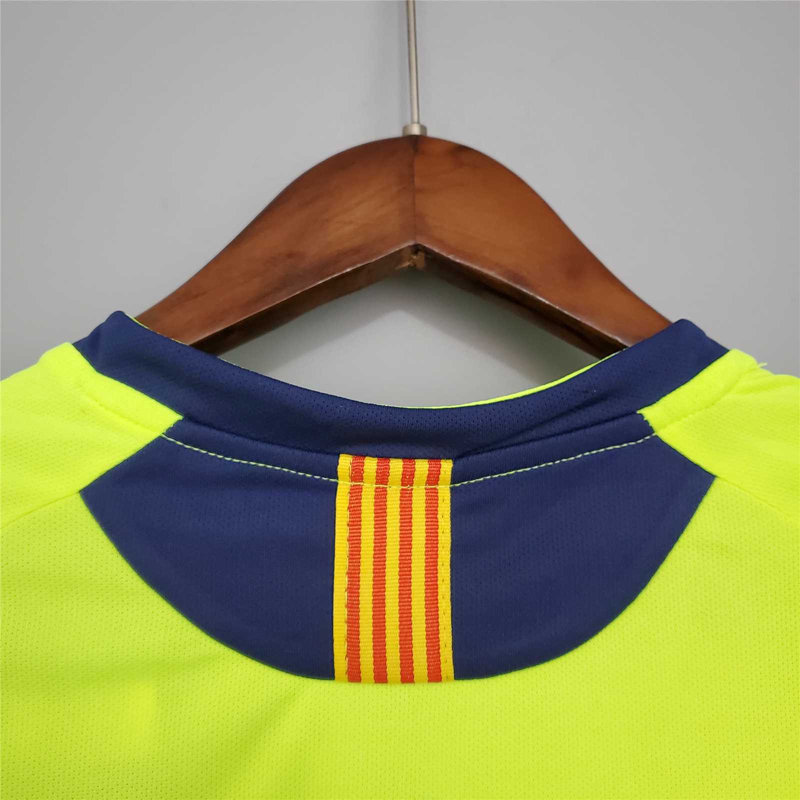 AlphaJersey-Retro Barcelona 05-06 Away Jersey