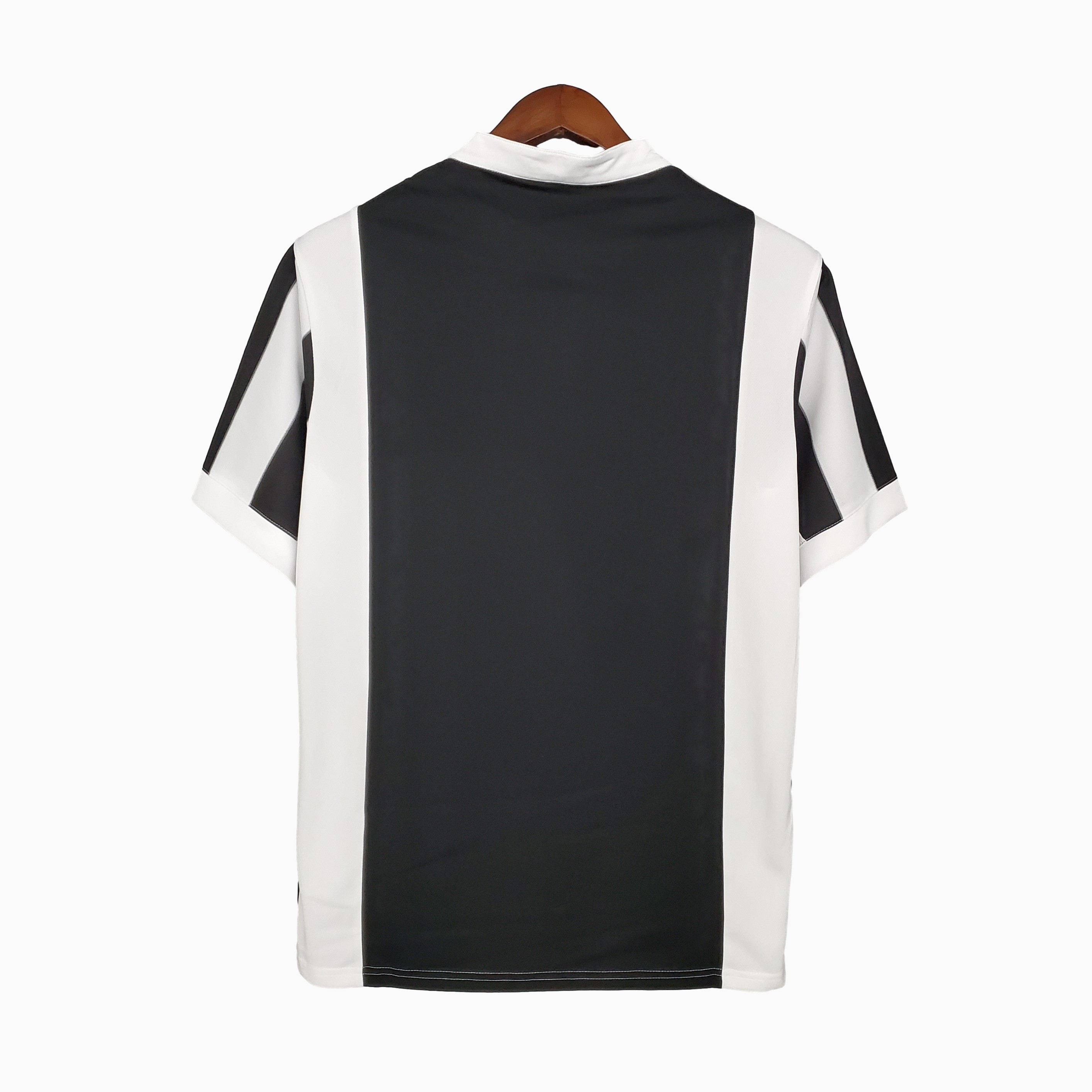 AlphaJersey-Retro Juventus 2017-18 Home Stadium Jersey