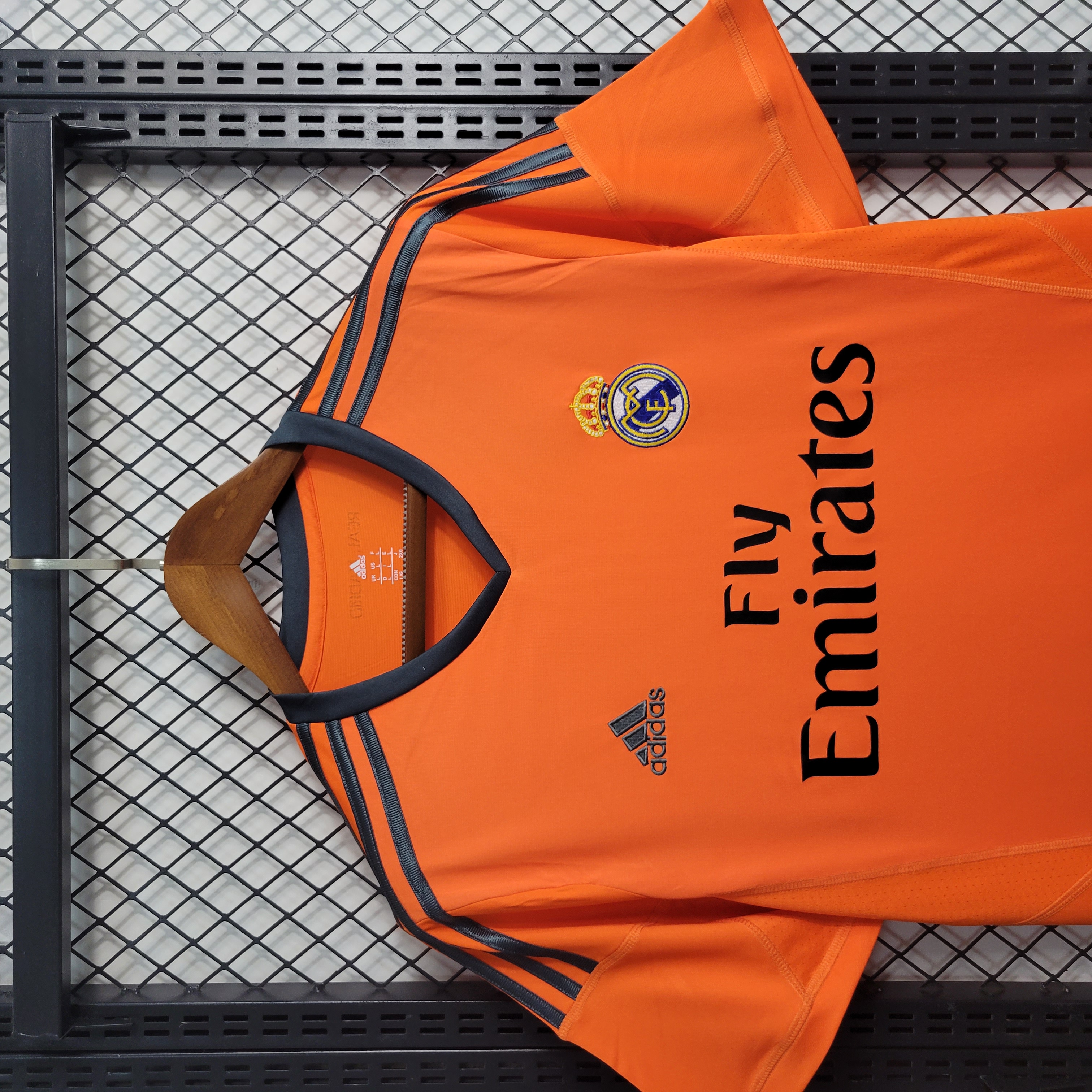 AlphaJersey-Retro Real Madrid 13-14 Third Jersey
