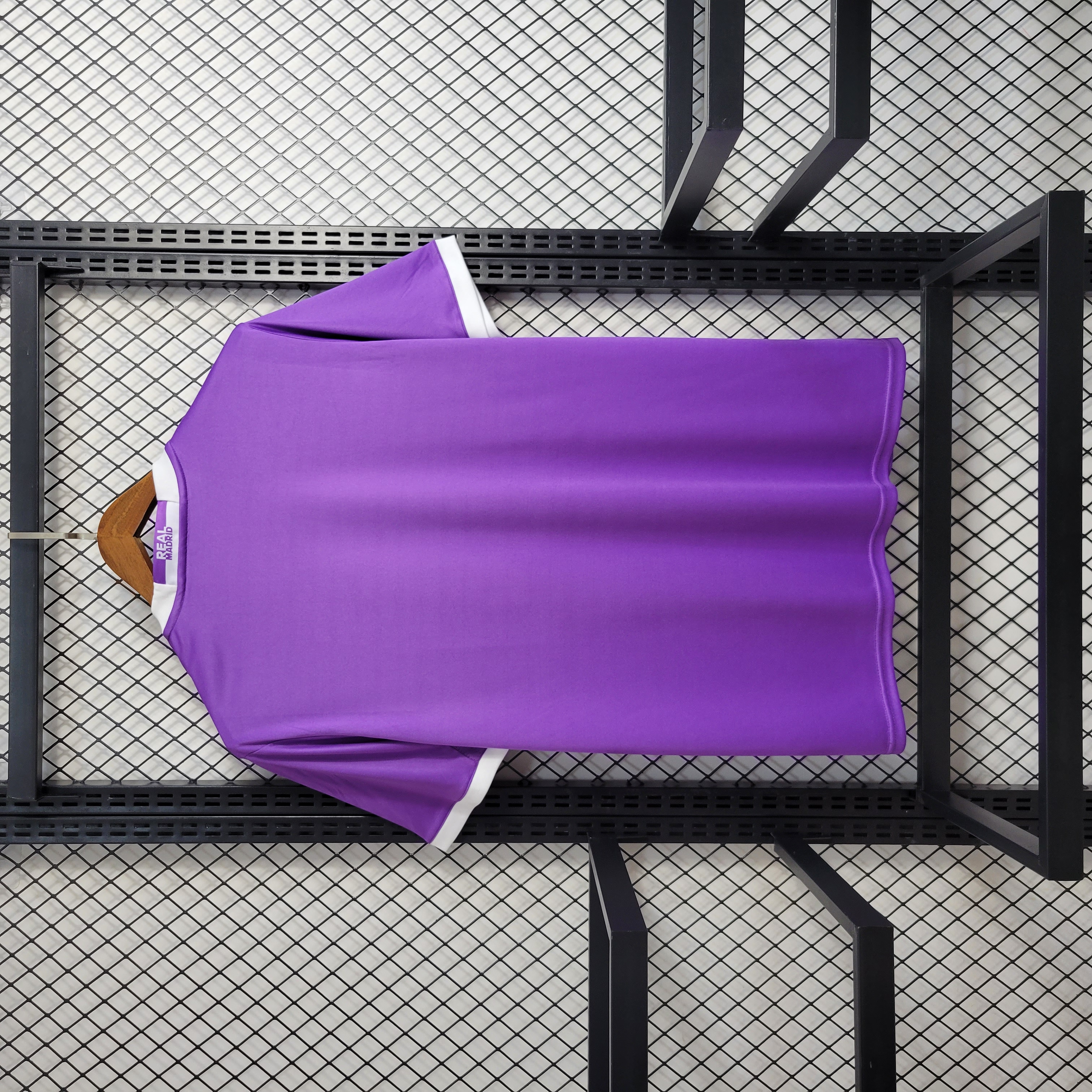 AlphaJersey-Retro Real Madrid 16-17 Away Jersey - Champions League Final Version