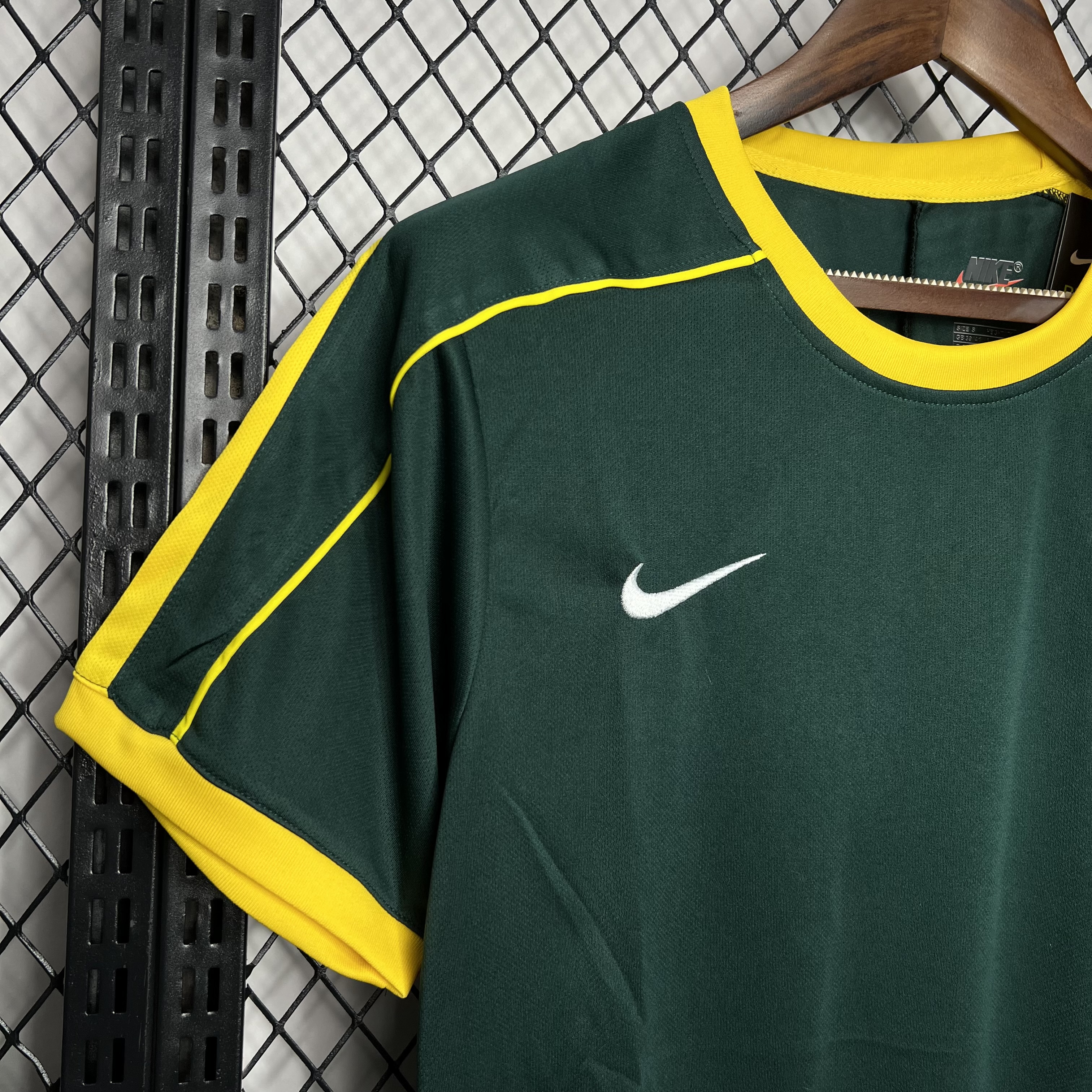 AlphaJersey-Retro Brazil 1998 Goalkeeper Jersey