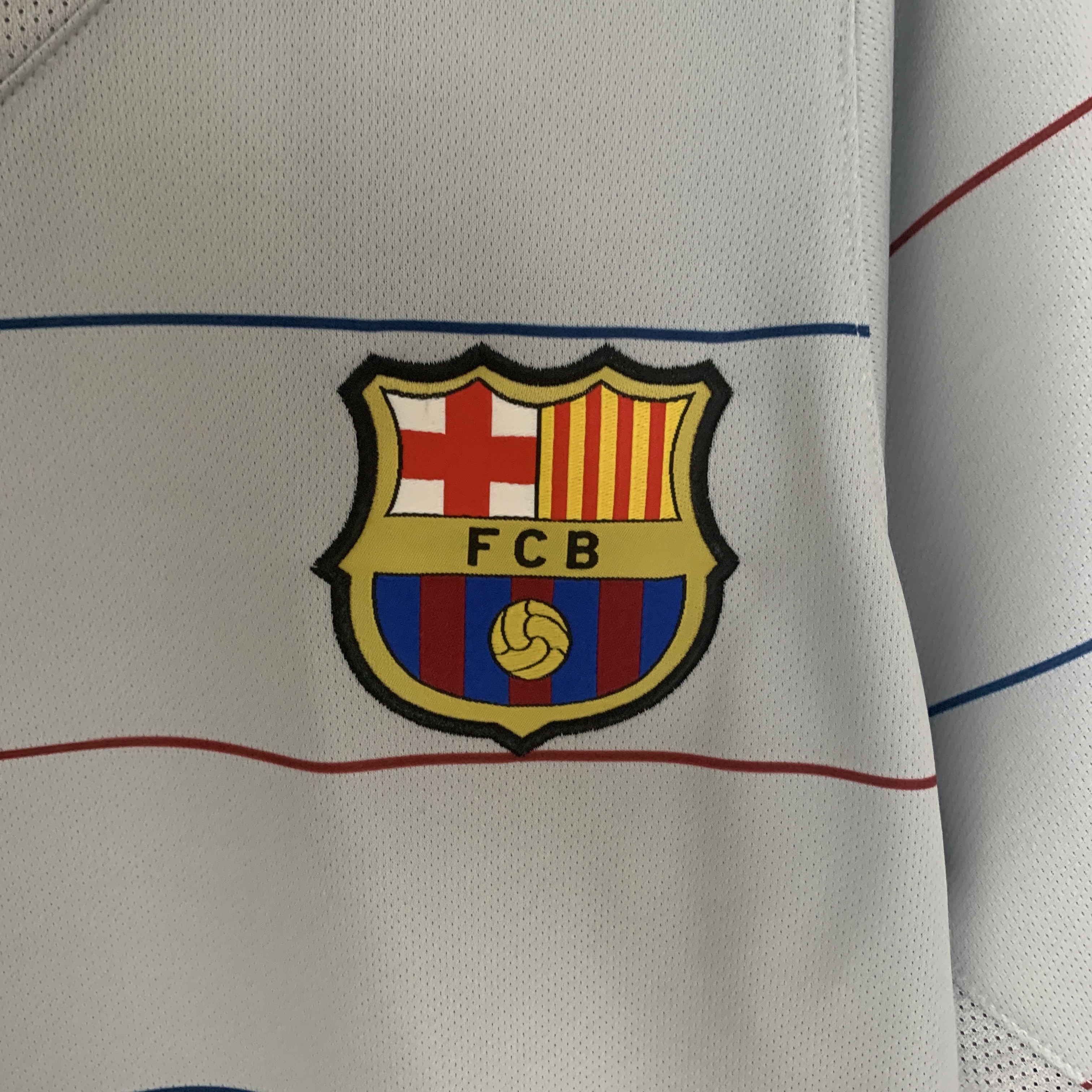 AlphaJersey-Retro Barcelona 03-04 Away Stadium Jersey