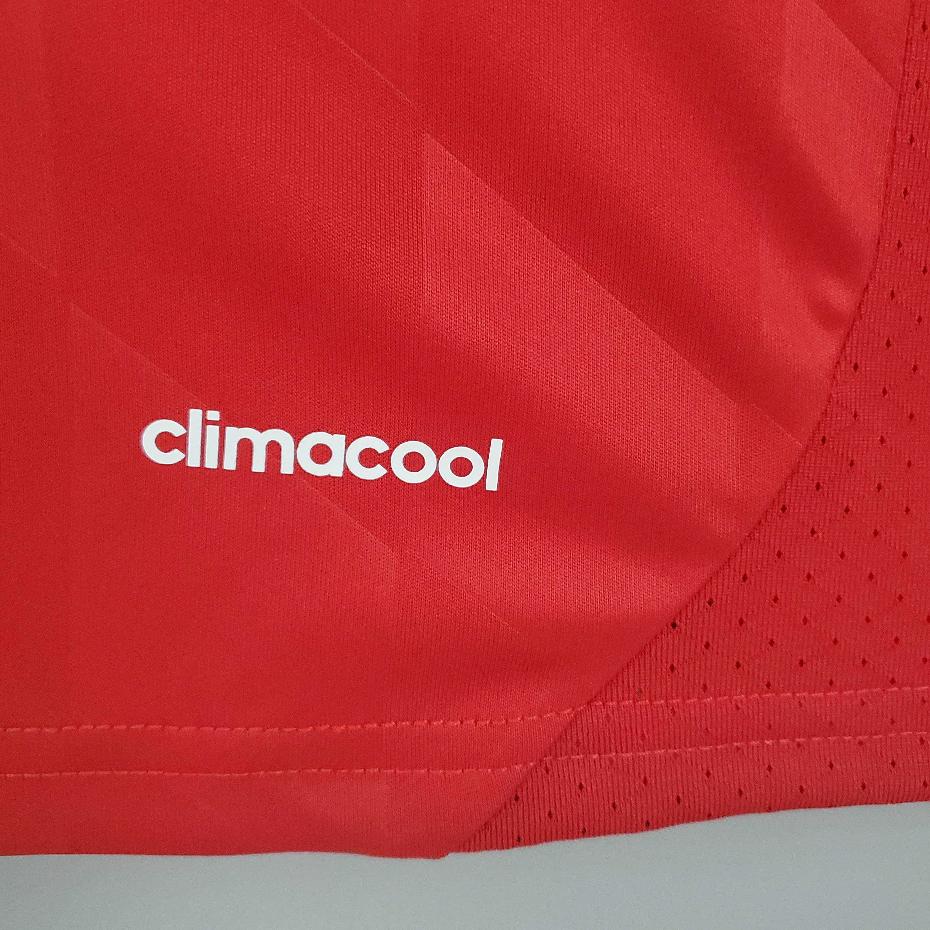 AlphaJersey-Retro Bayern Munich 13-14 Champions League Final Home Stadium Jersey