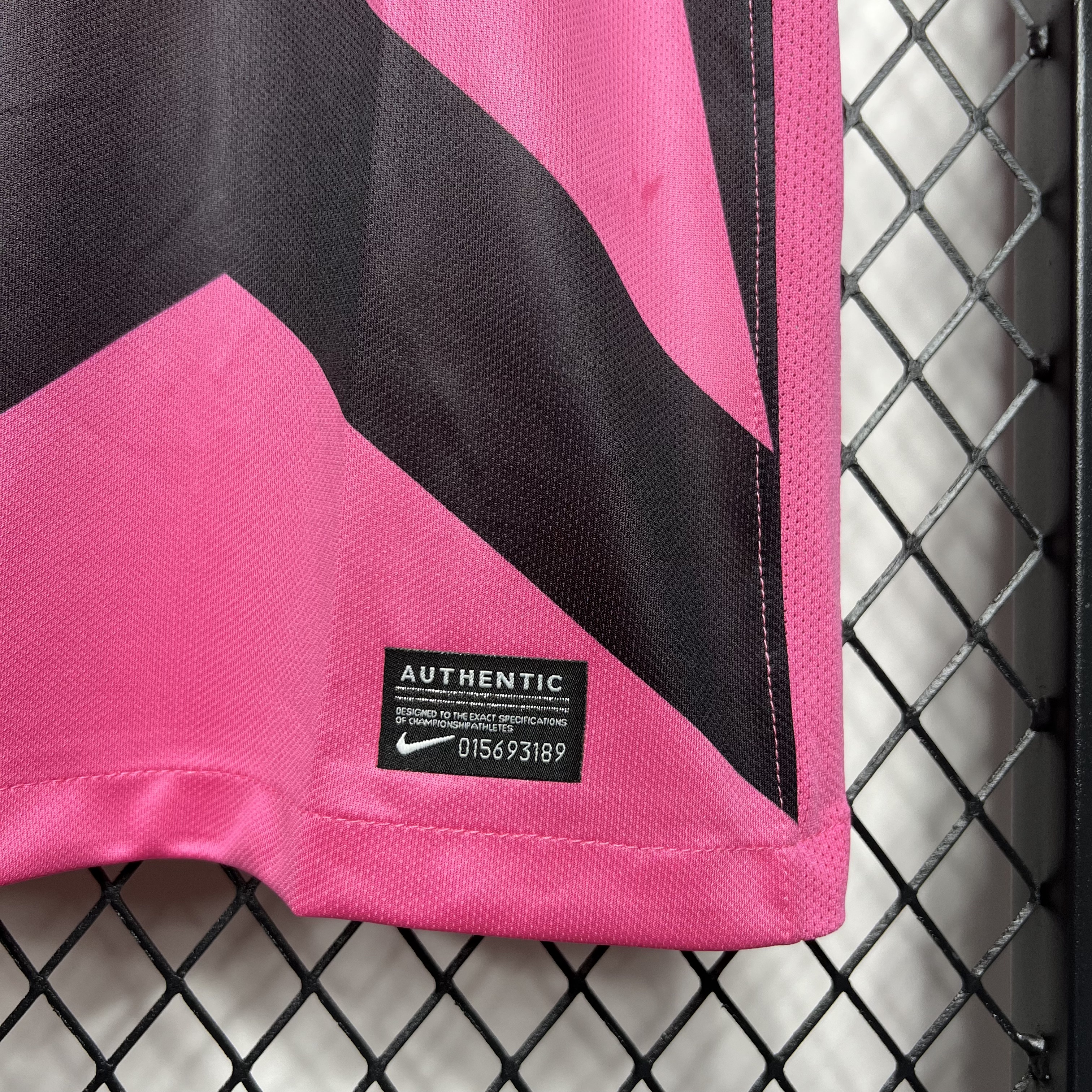 AlphaJersey-Retro Juventus 2011-12 Away Jersey