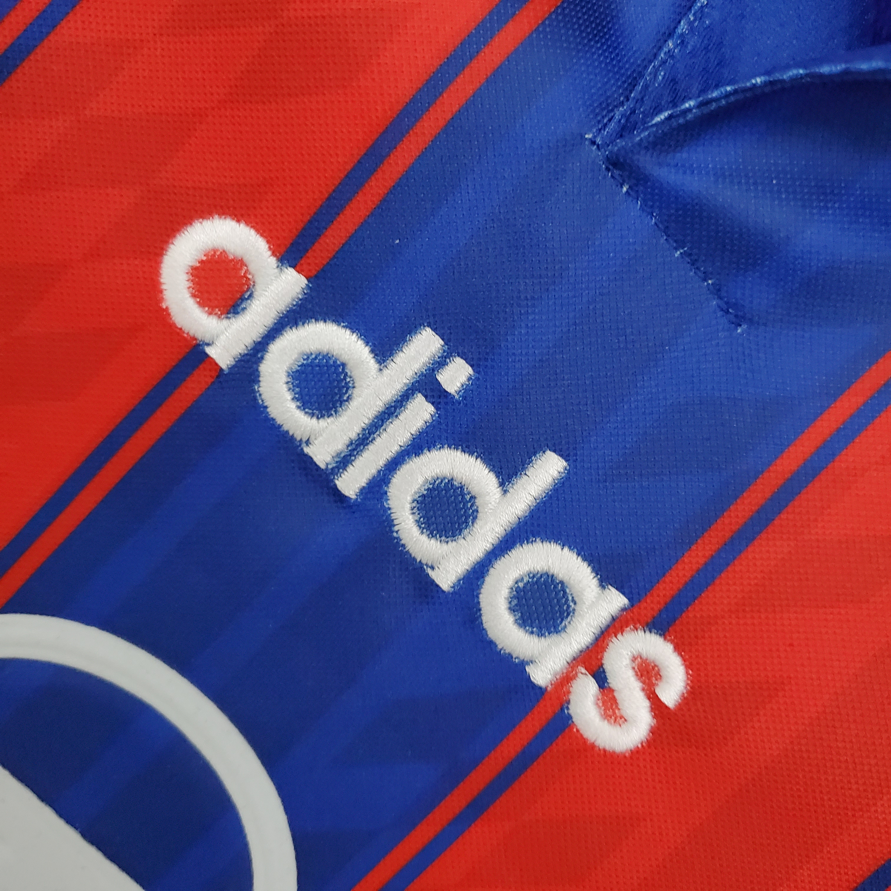 AlphaJersey-Retro Bayern Munich 95-97 Home Stadium Jersey