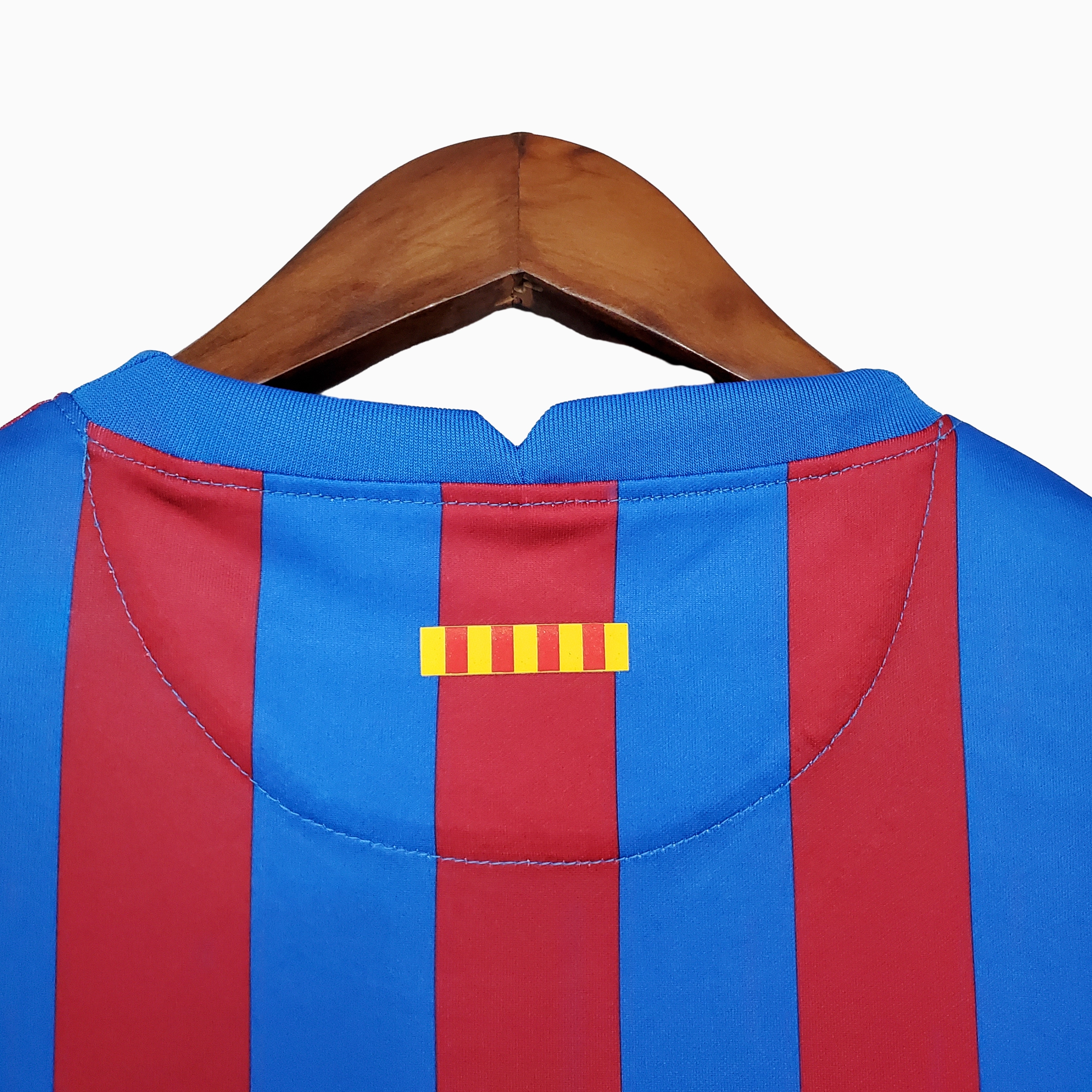 AlphaJersey-Retro Barcelona 21-22 Home Stadium Jersey