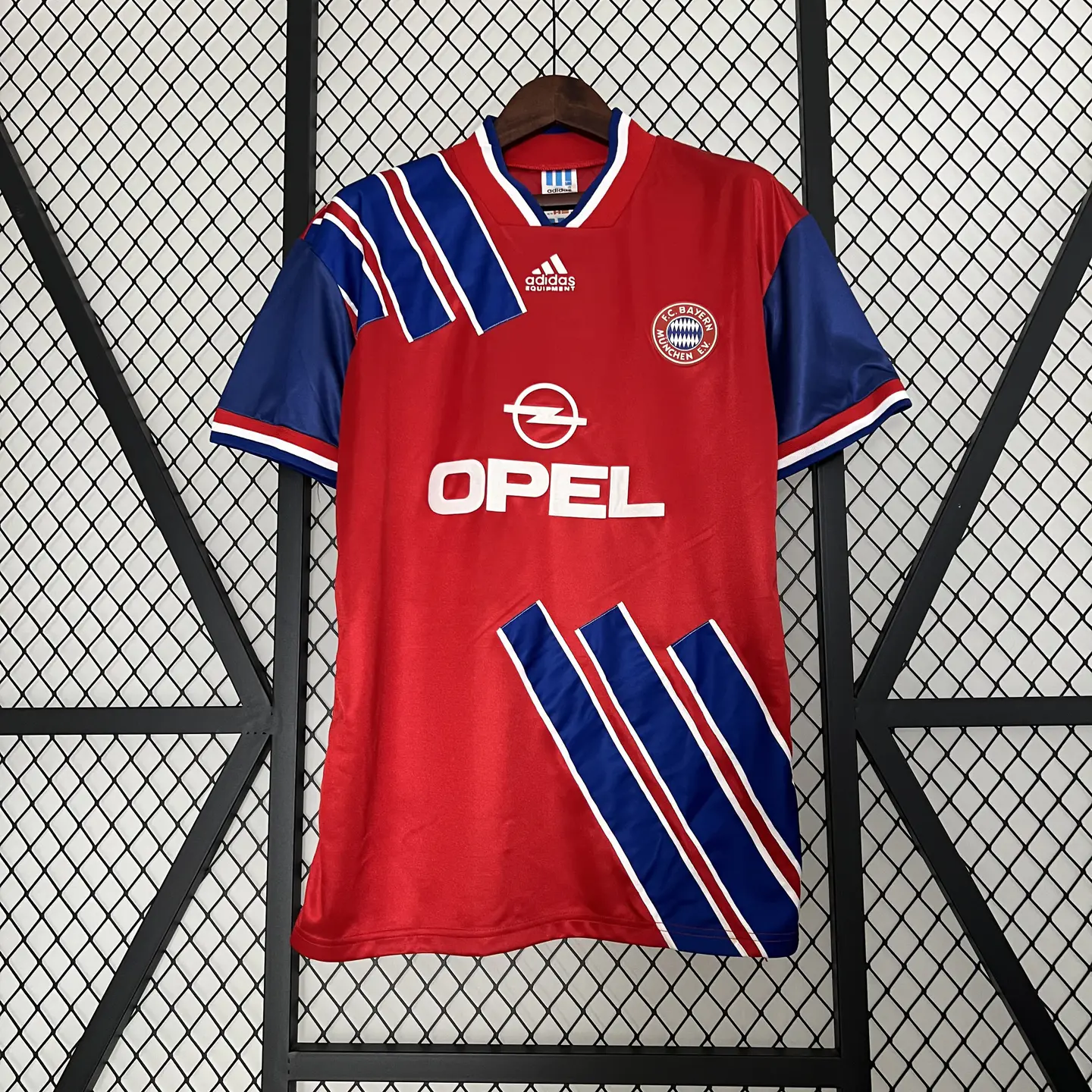 Socce Jerseys-topleaguejerseys.com
