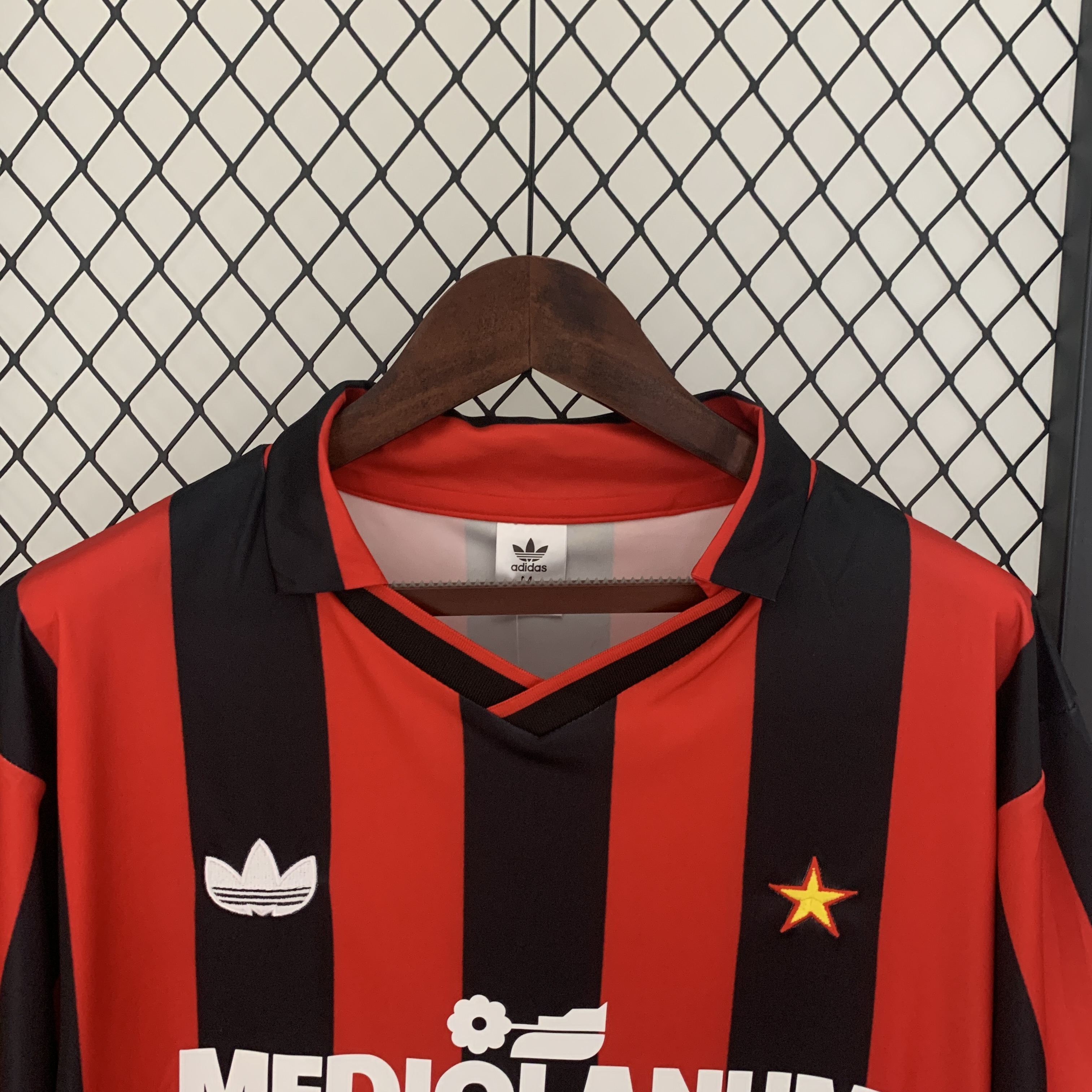 AlphaJersey-Retro AC Milan 90-91 Home Stadium Jersey