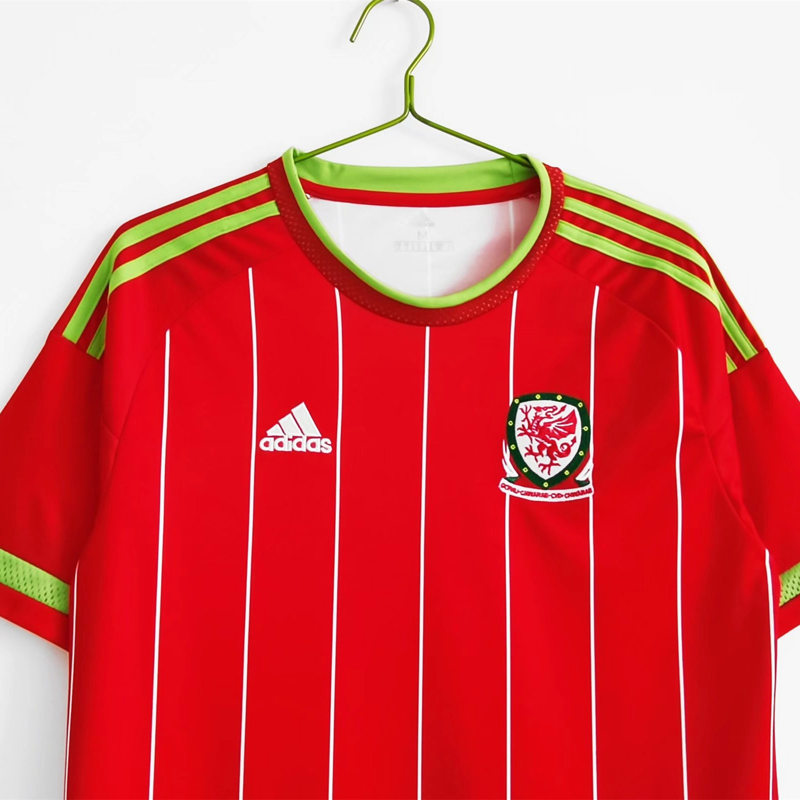 AlphaJersey-Retro Wales 2015 Home Stadium Jersey