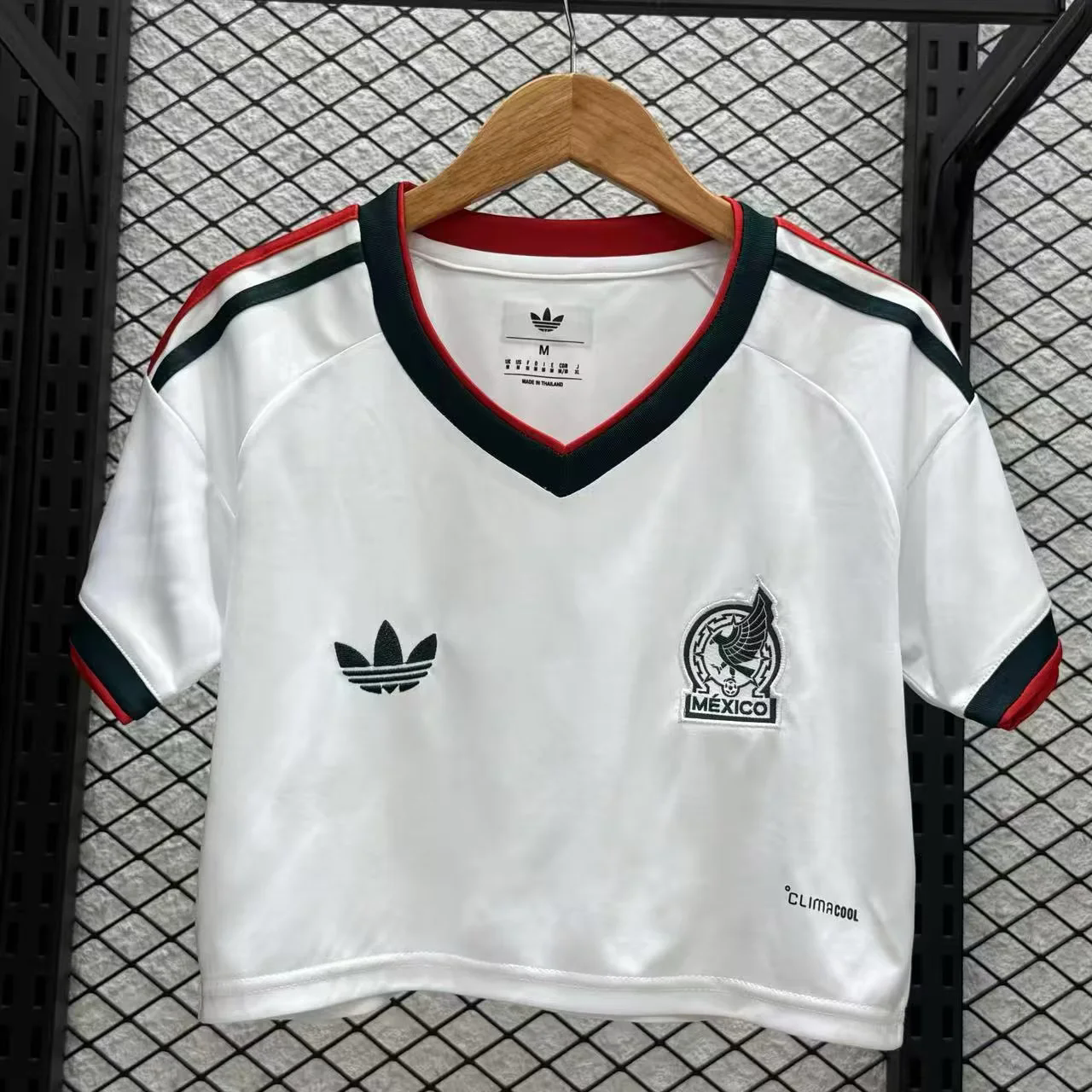 Socce Jerseys-topleaguejerseys.com