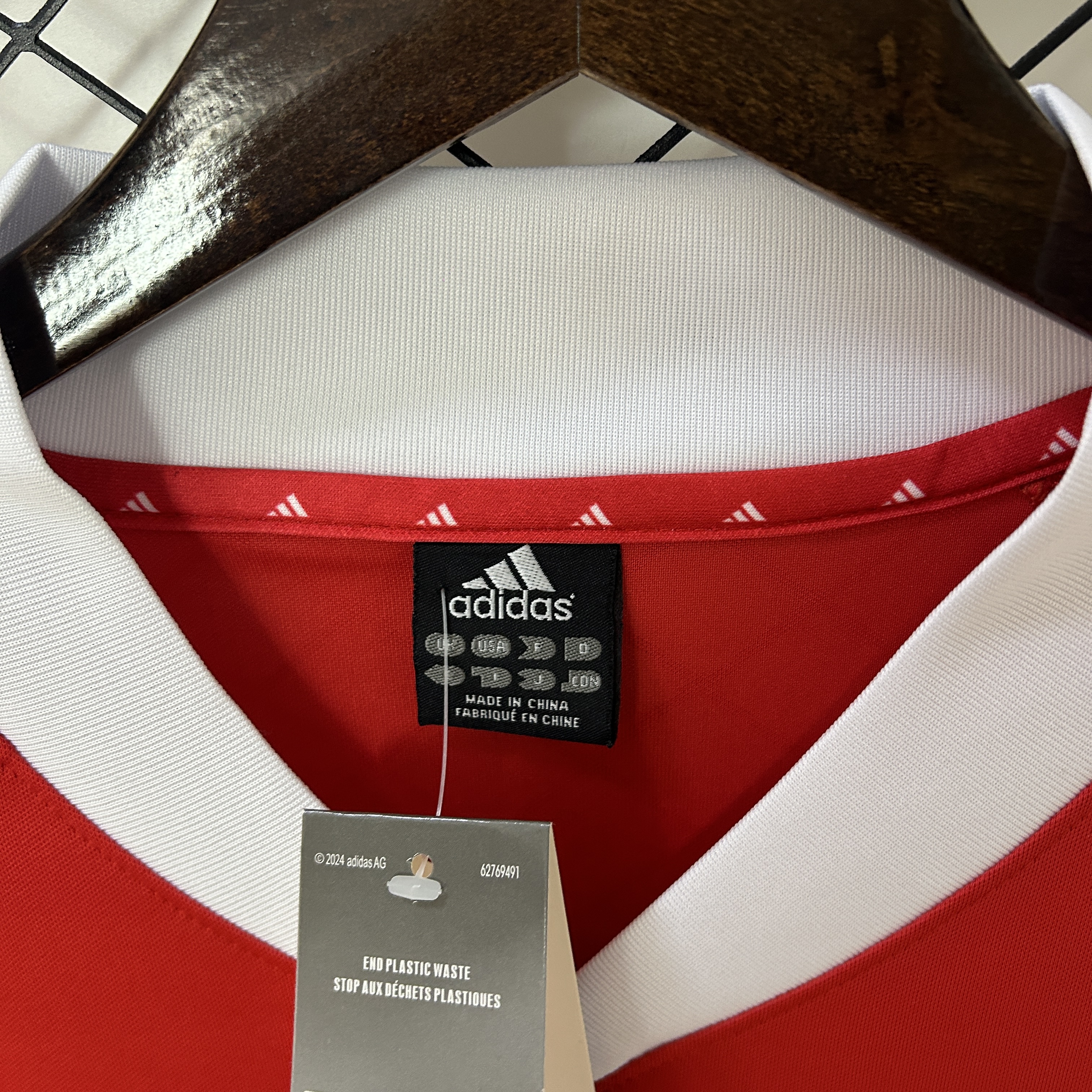 Socce Jerseys-topleaguejerseys.com