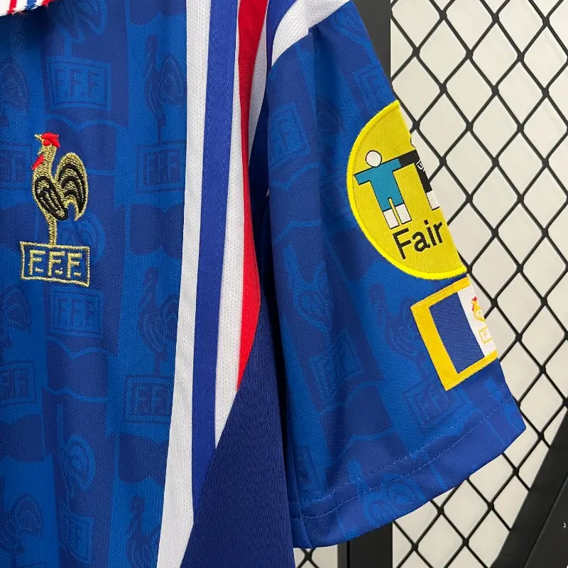 Socce Jerseys-topleaguejerseys.com