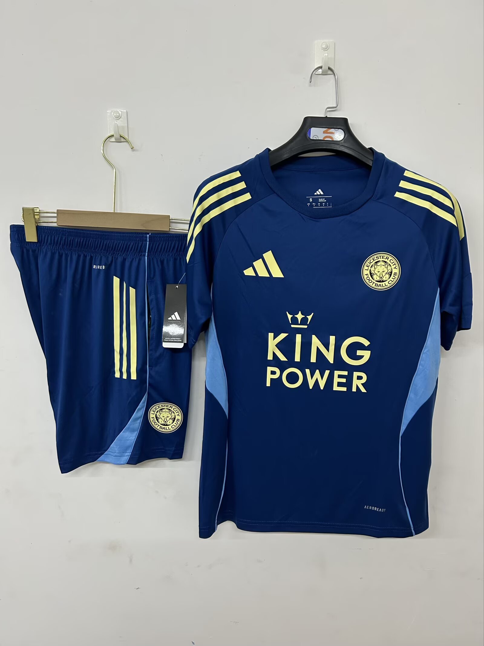 Socce Jerseys-topleaguejerseys.com