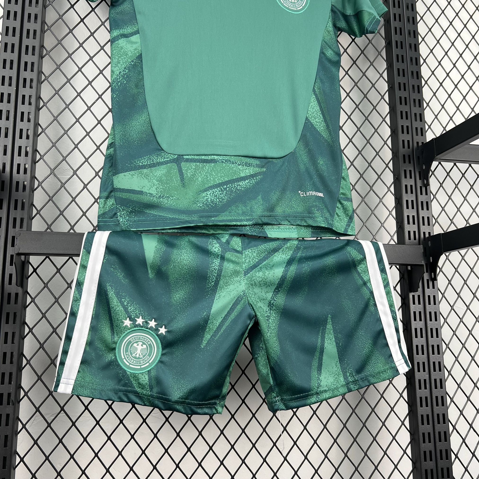Socce Jerseys-topleaguejerseys.com