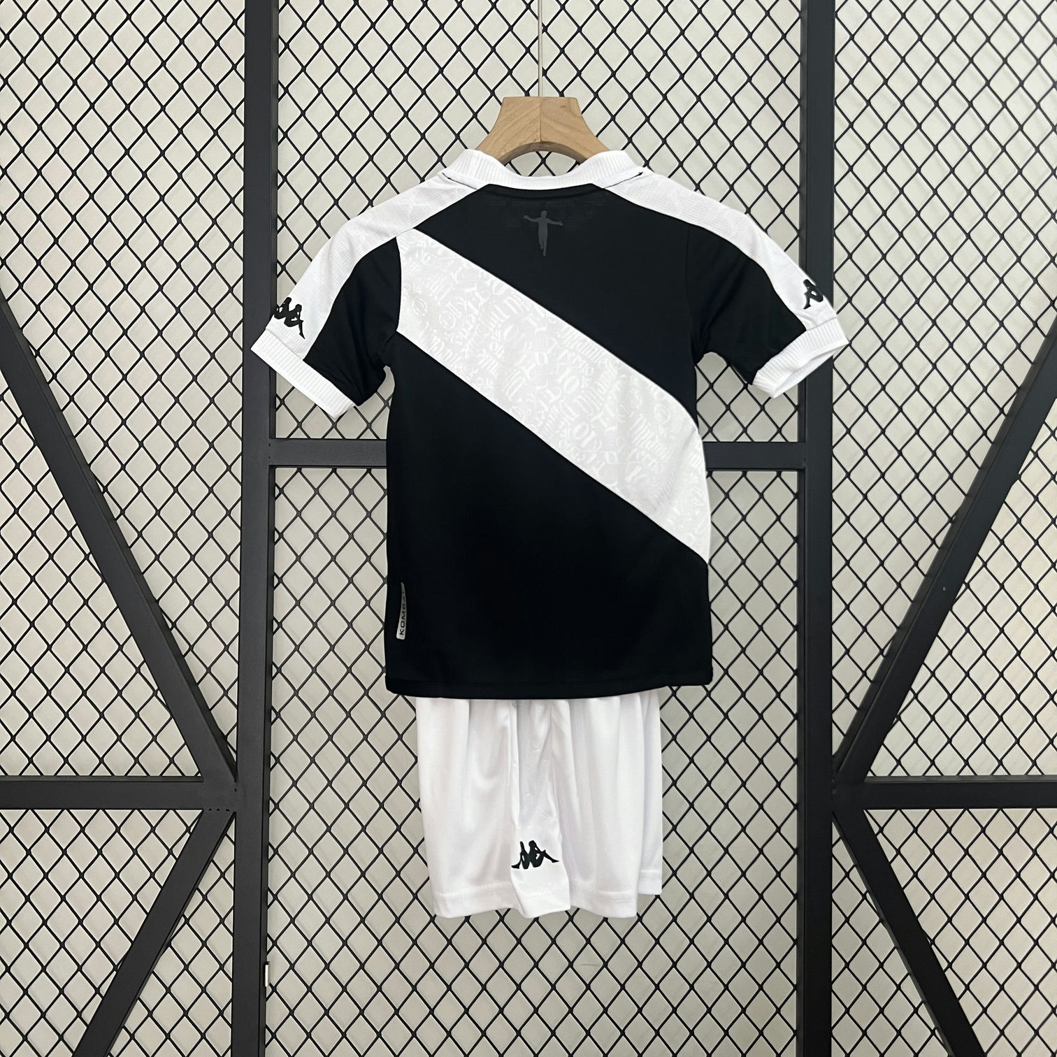 Socce Jerseys-topleaguejerseys.com