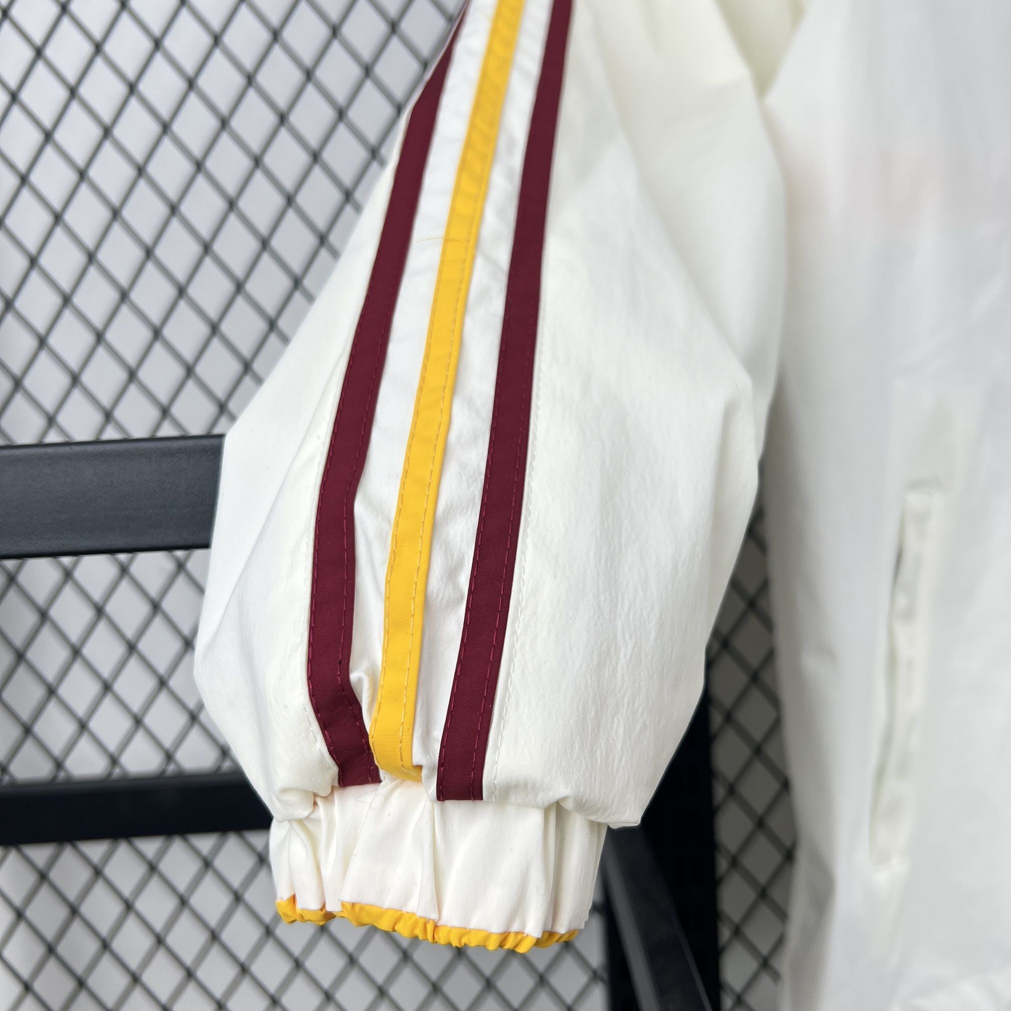Socce Jerseys-topleaguejerseys.com