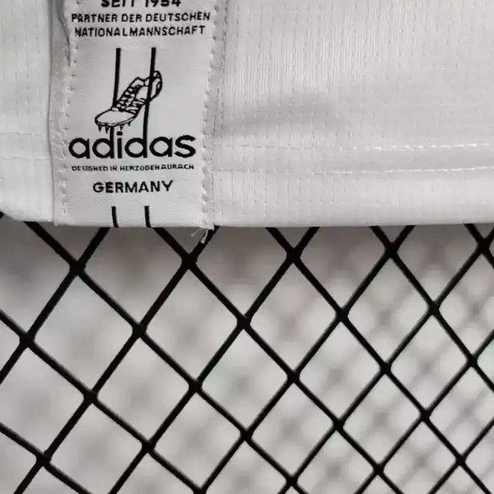 Socce Jerseys-topleaguejerseys.com