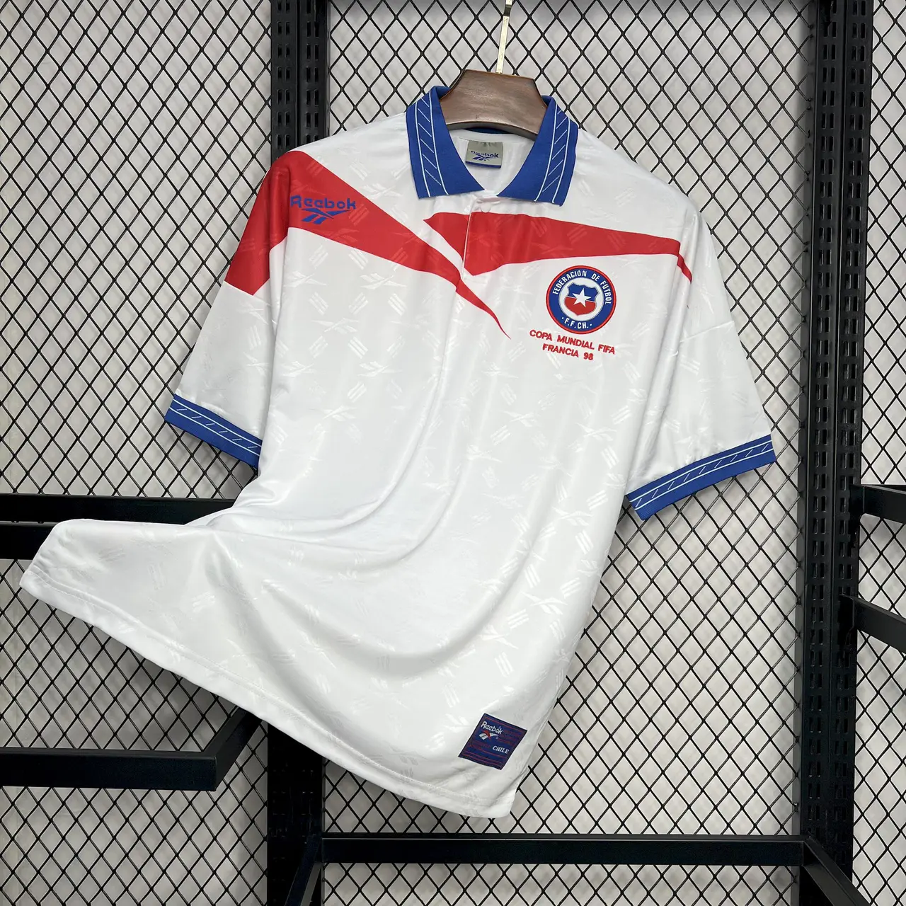 Socce Jerseys-topleaguejerseys.com