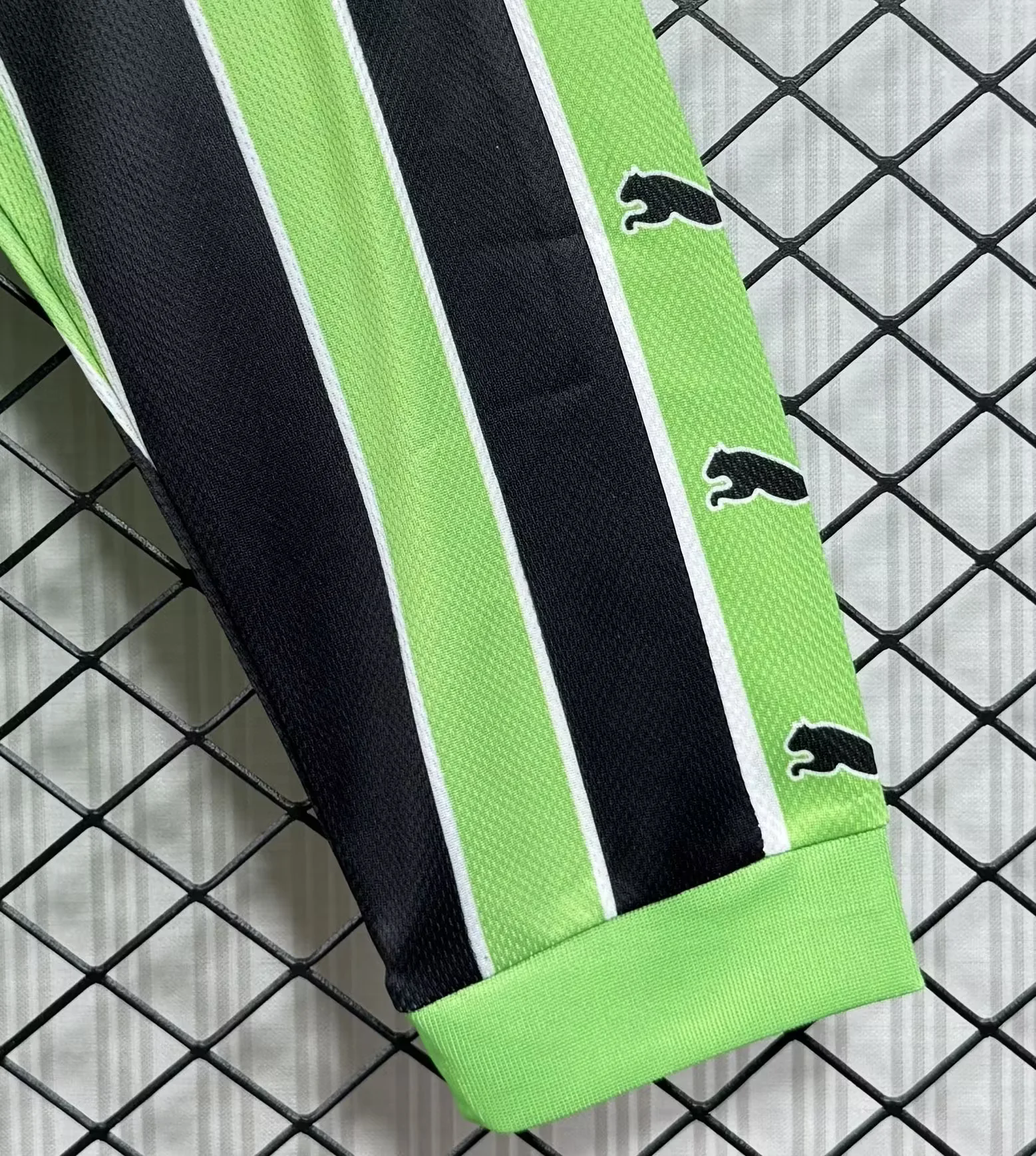 Socce Jerseys-topleaguejerseys.com