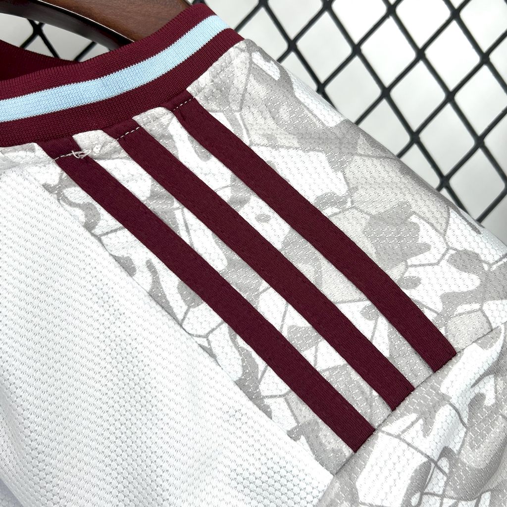 Socce Jerseys-topleaguejerseys.com