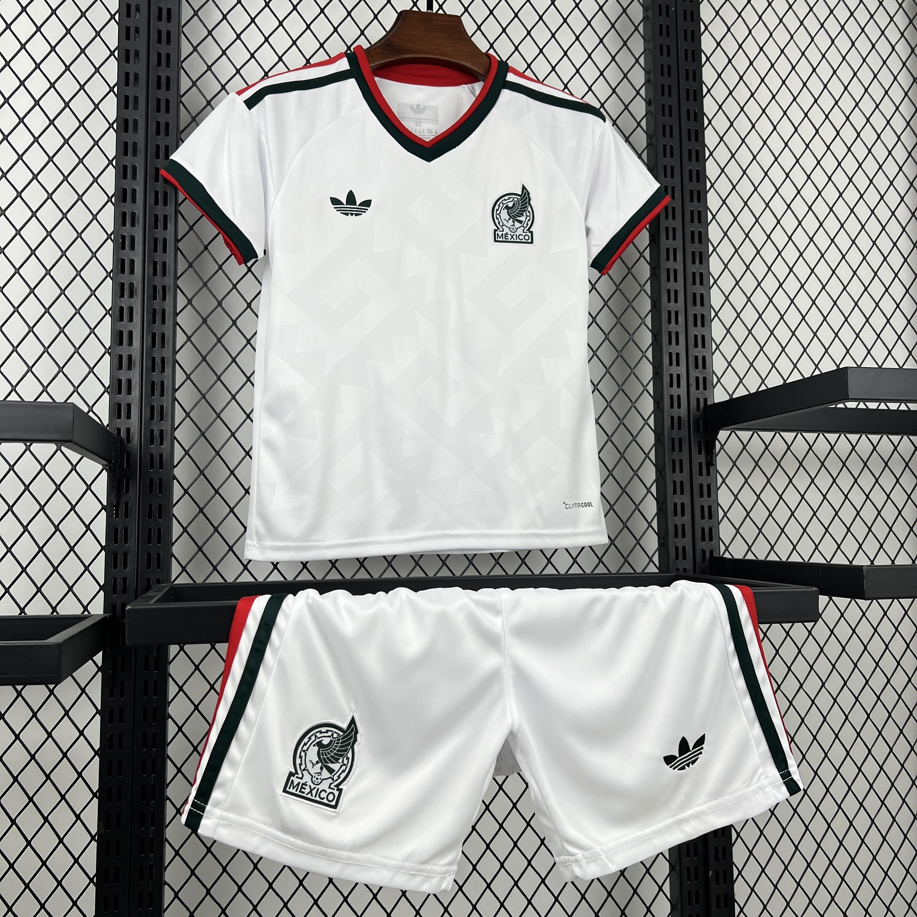 Socce Jerseys-topleaguejerseys.com