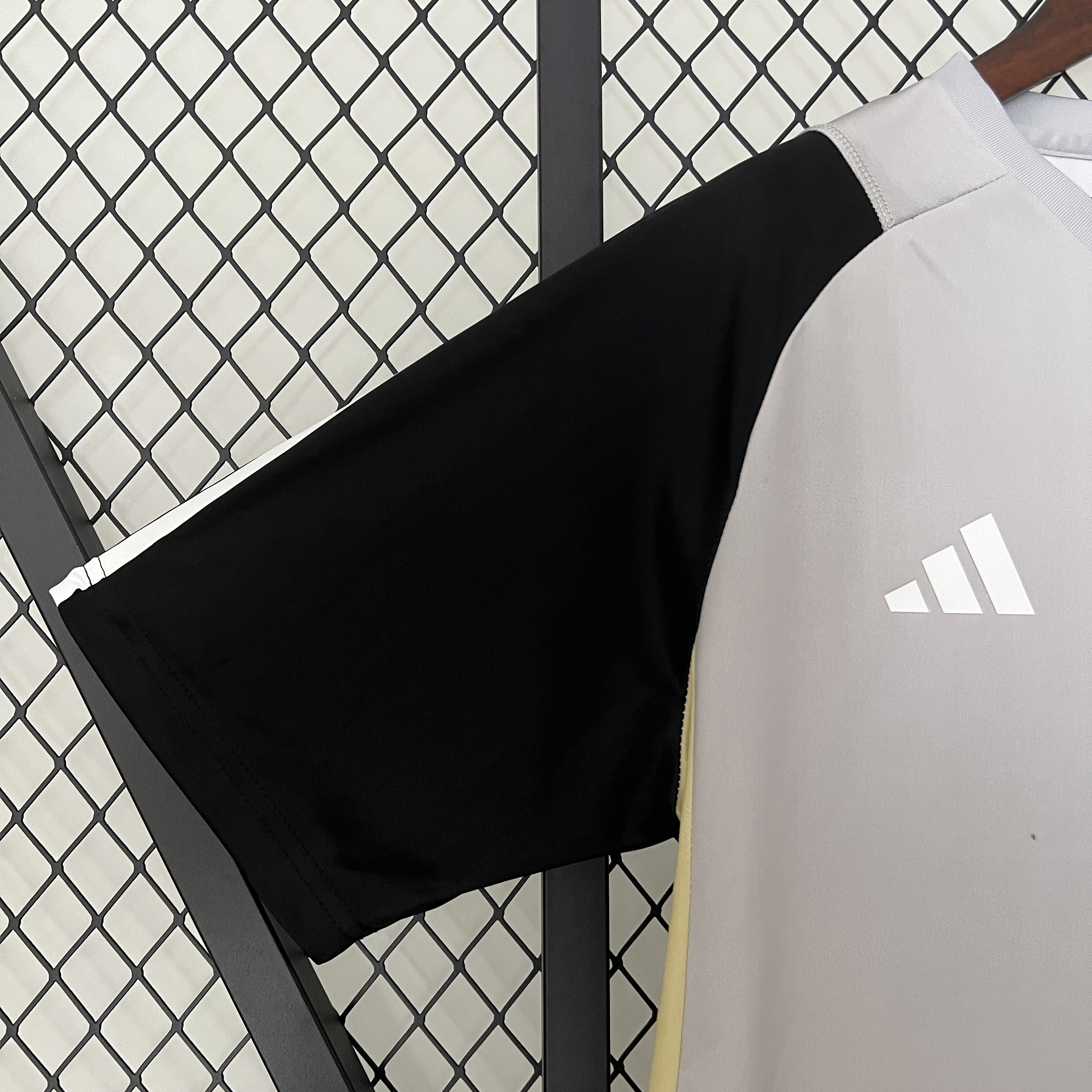 Socce Jerseys-topleaguejerseys.com