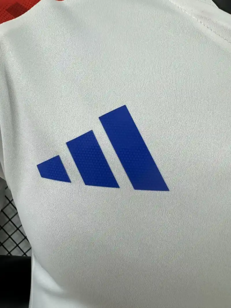 Socce Jerseys-topleaguejerseys.com