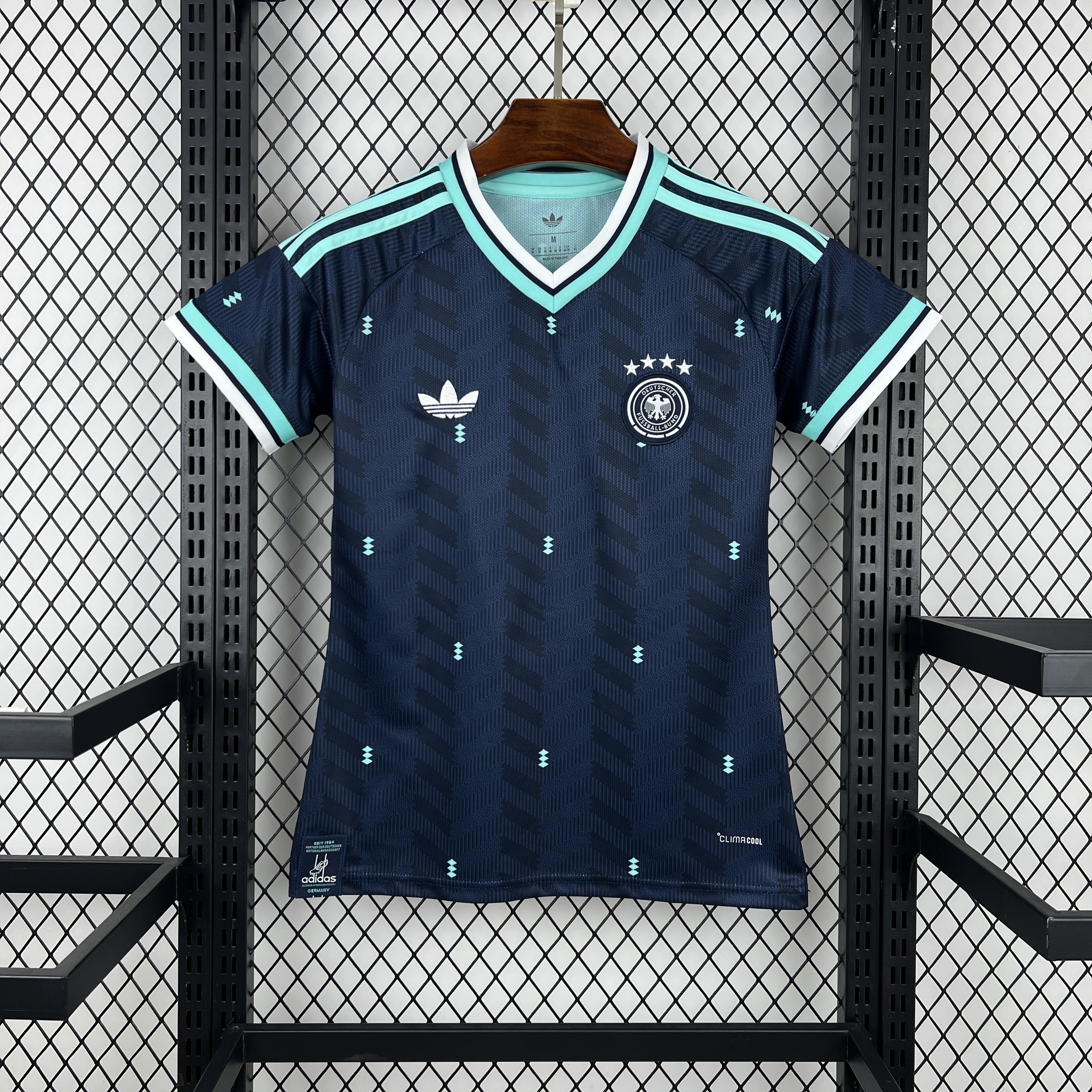 Socce Jerseys-topleaguejerseys.com