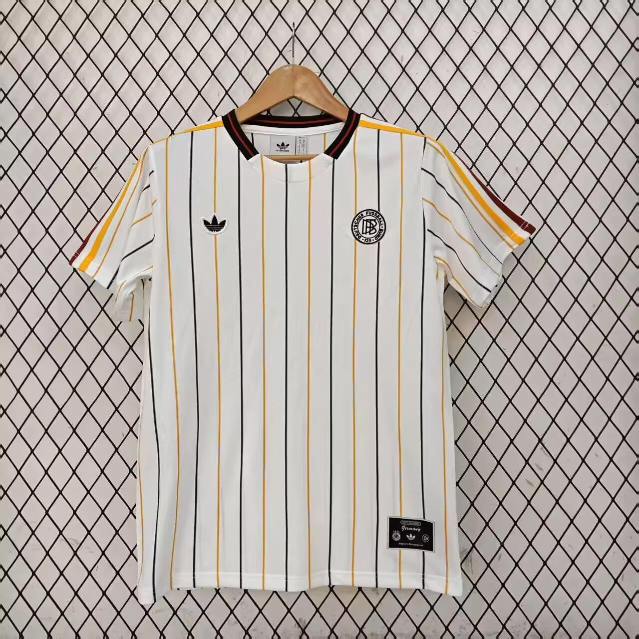 Socce Jerseys-topleaguejerseys.com