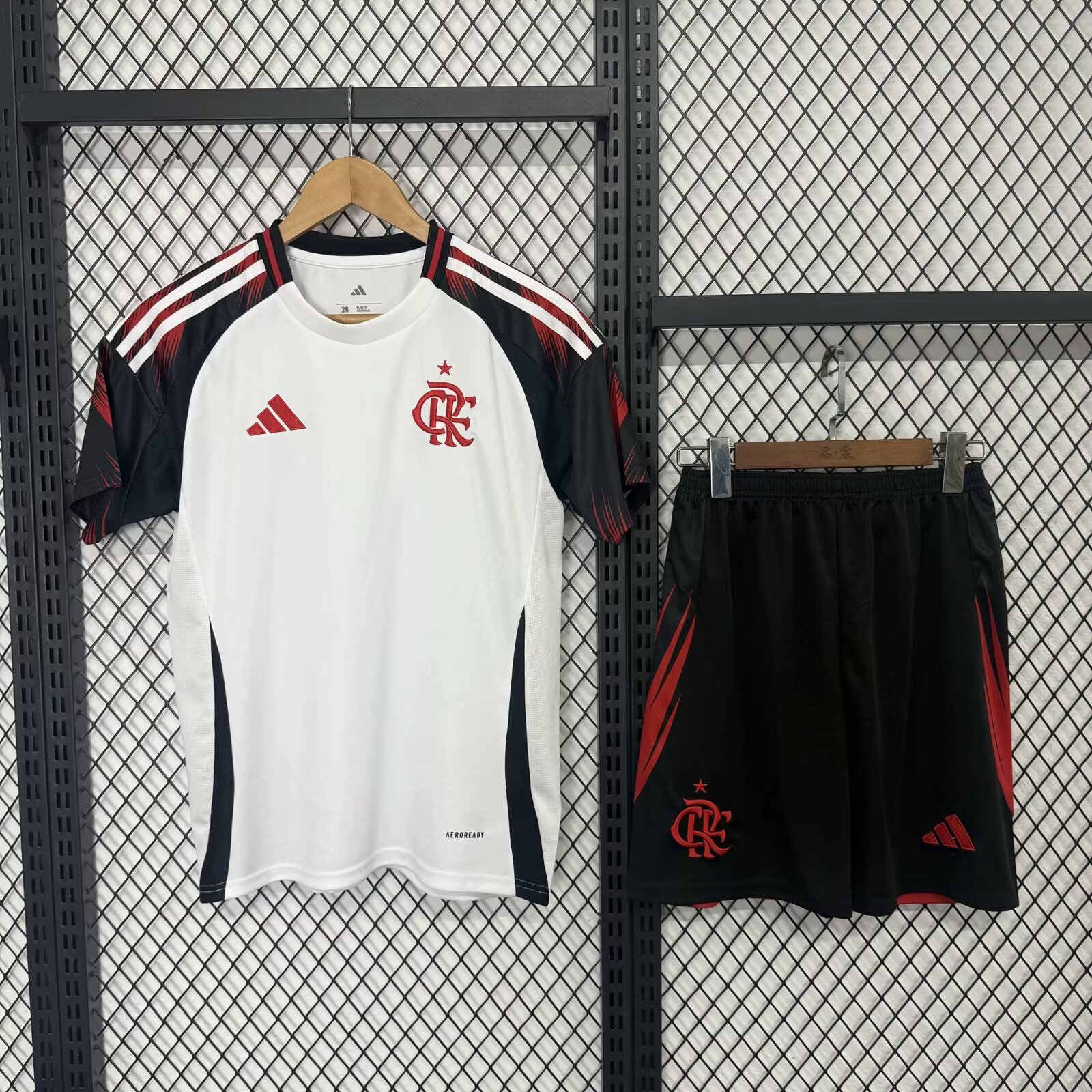 Socce Jerseys-topleaguejerseys.com
