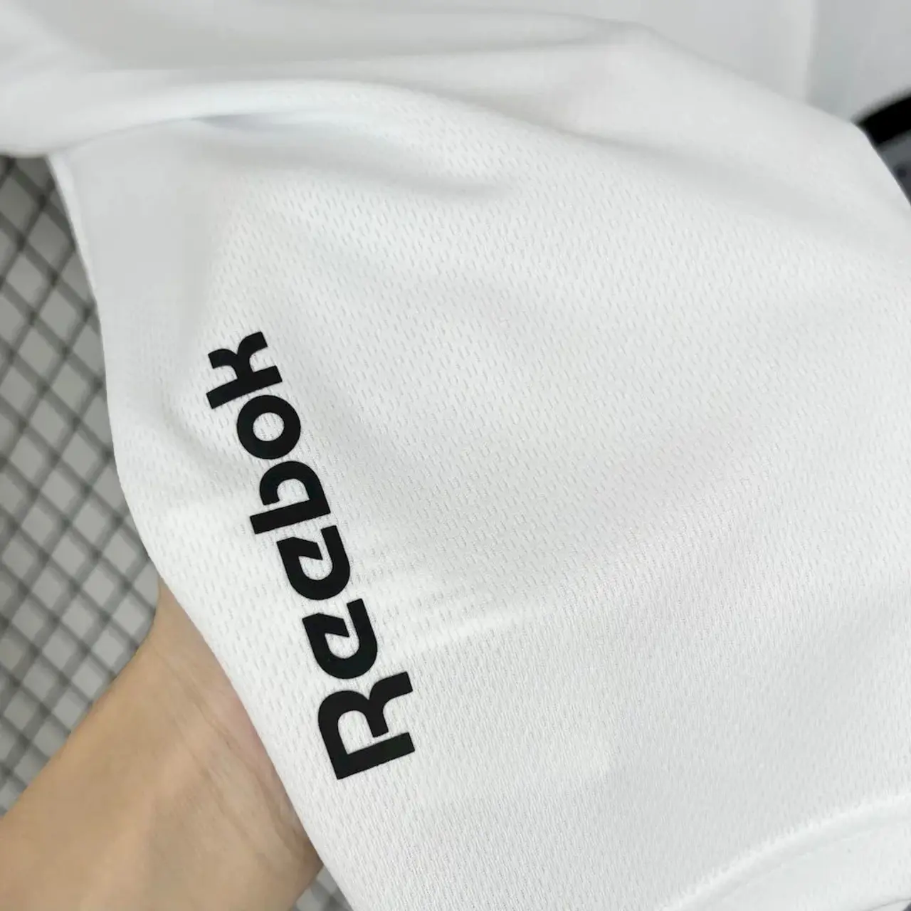 Socce Jerseys-topleaguejerseys.com