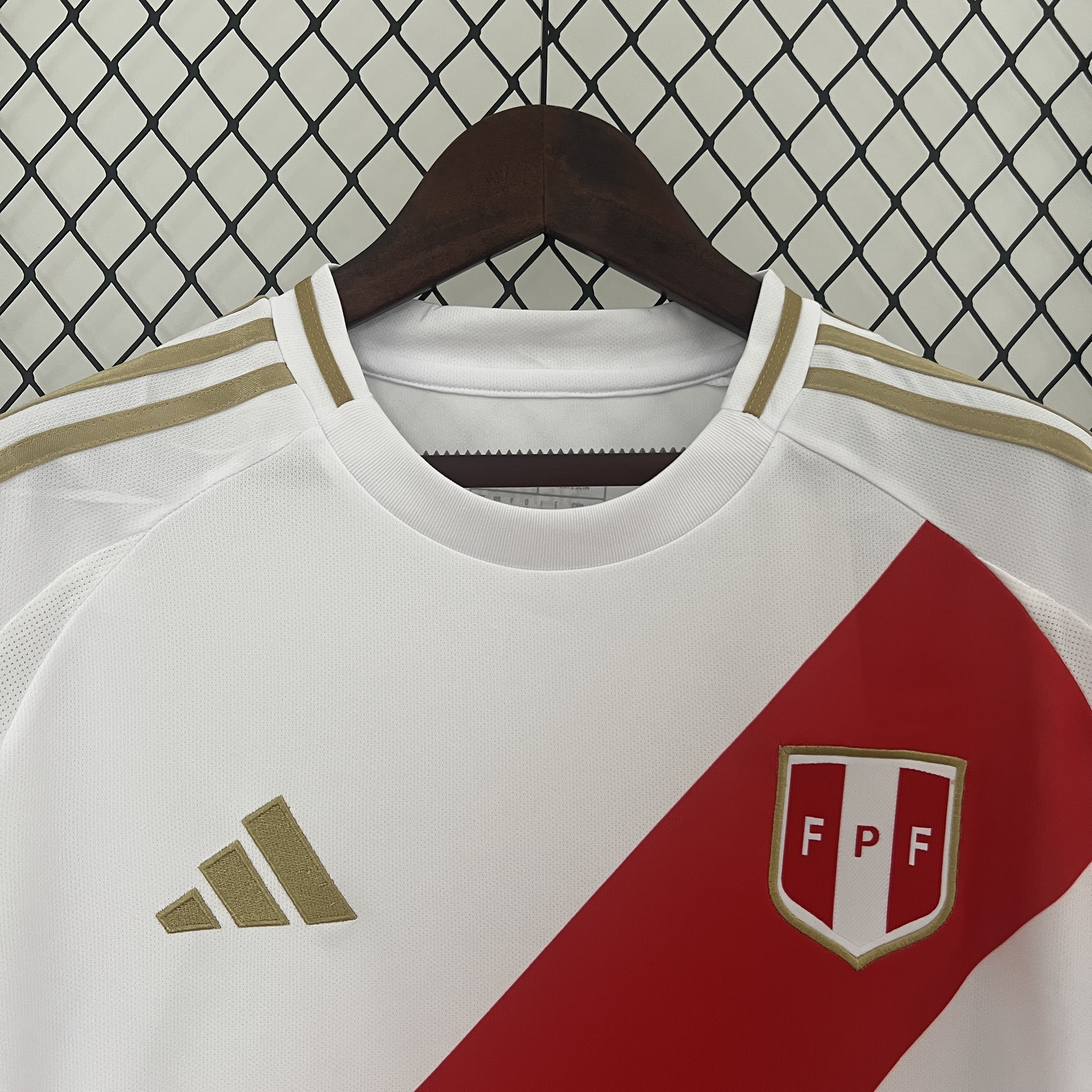 Socce Jerseys-topleaguejerseys.com
