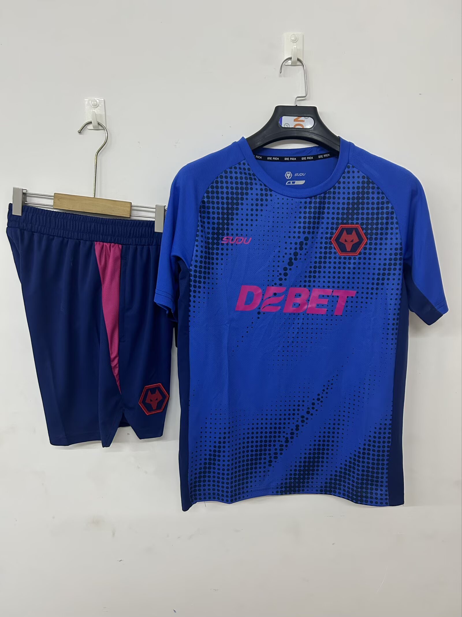 Socce Jerseys-topleaguejerseys.com