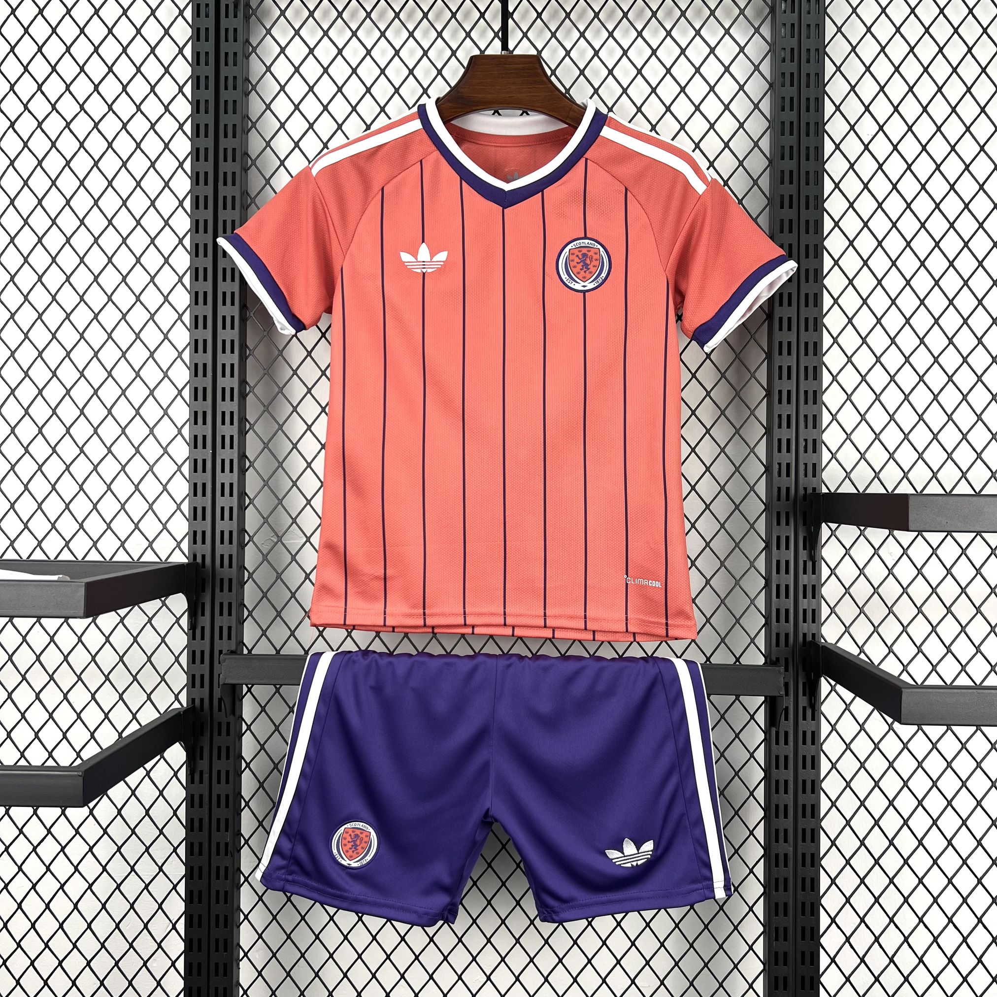 Socce Jerseys-topleaguejerseys.com