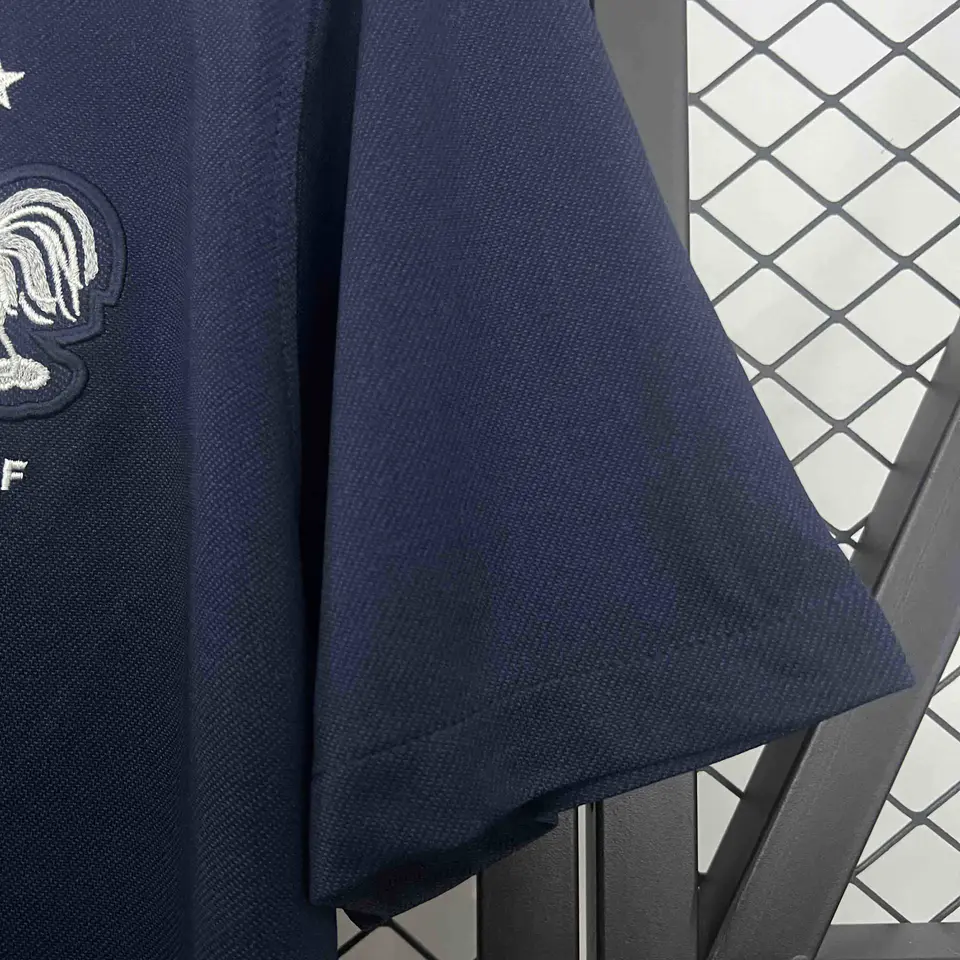 Socce Jerseys-topleaguejerseys.com