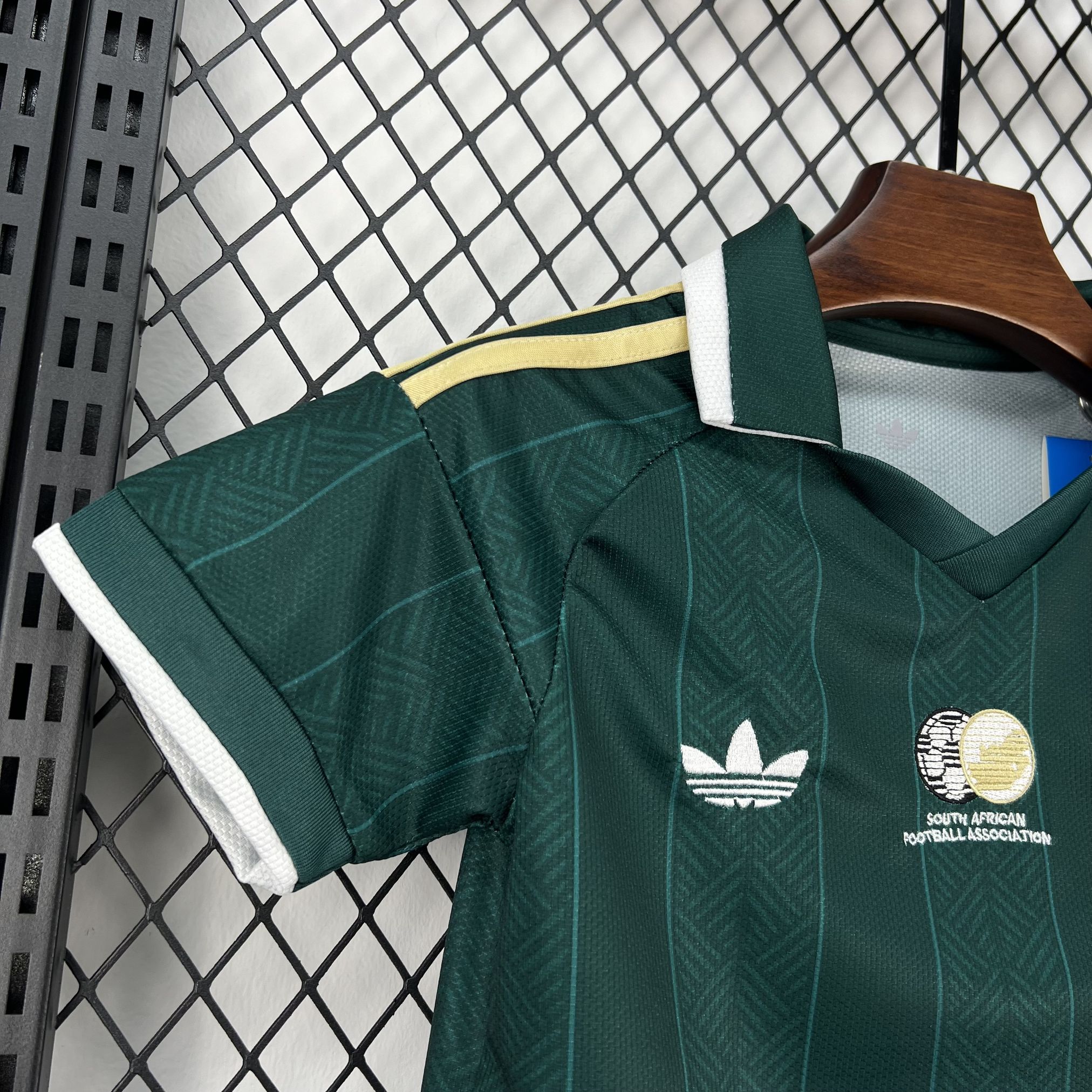 Socce Jerseys-topleaguejerseys.com