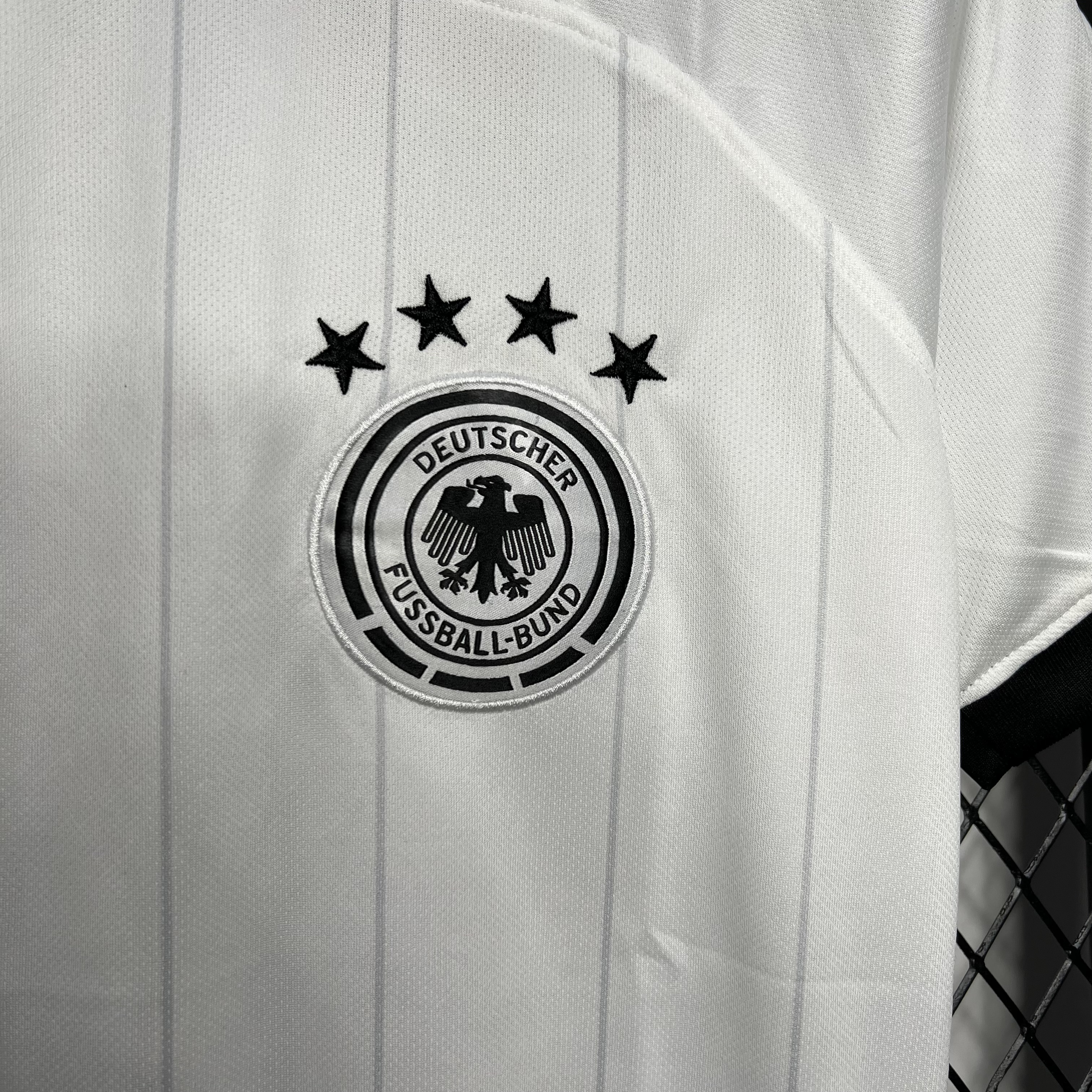 Socce Jerseys-topleaguejerseys.com