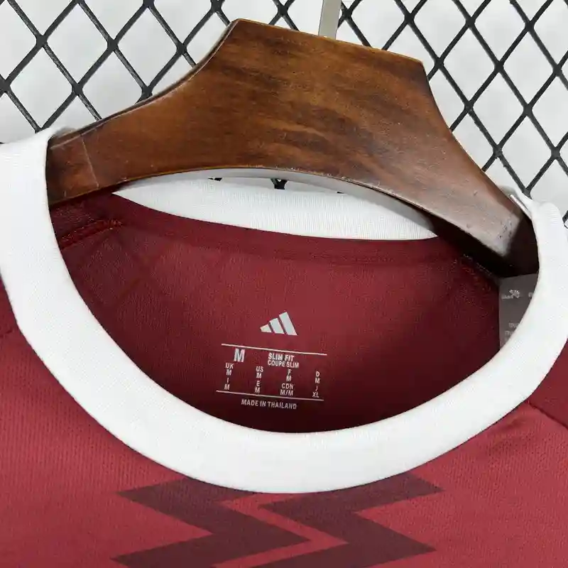 Socce Jerseys-topleaguejerseys.com