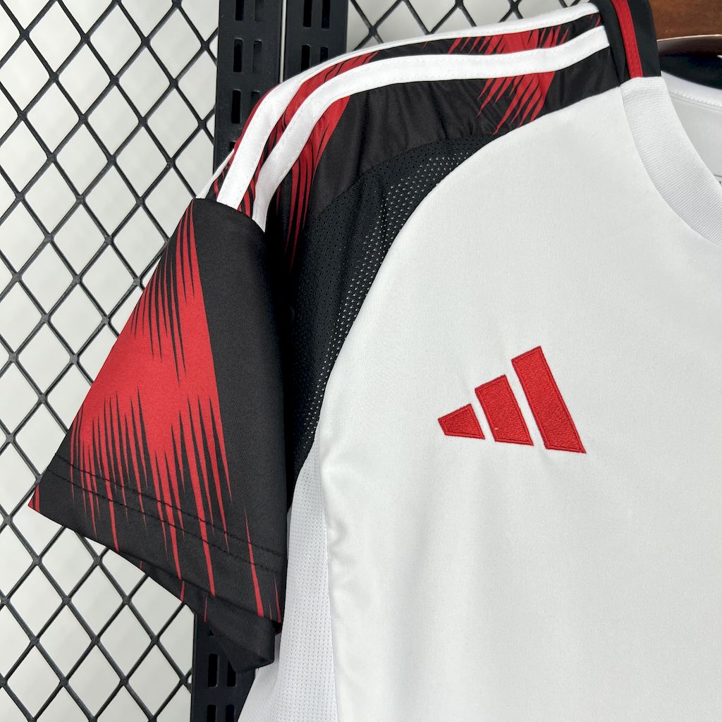 Socce Jerseys-topleaguejerseys.com
