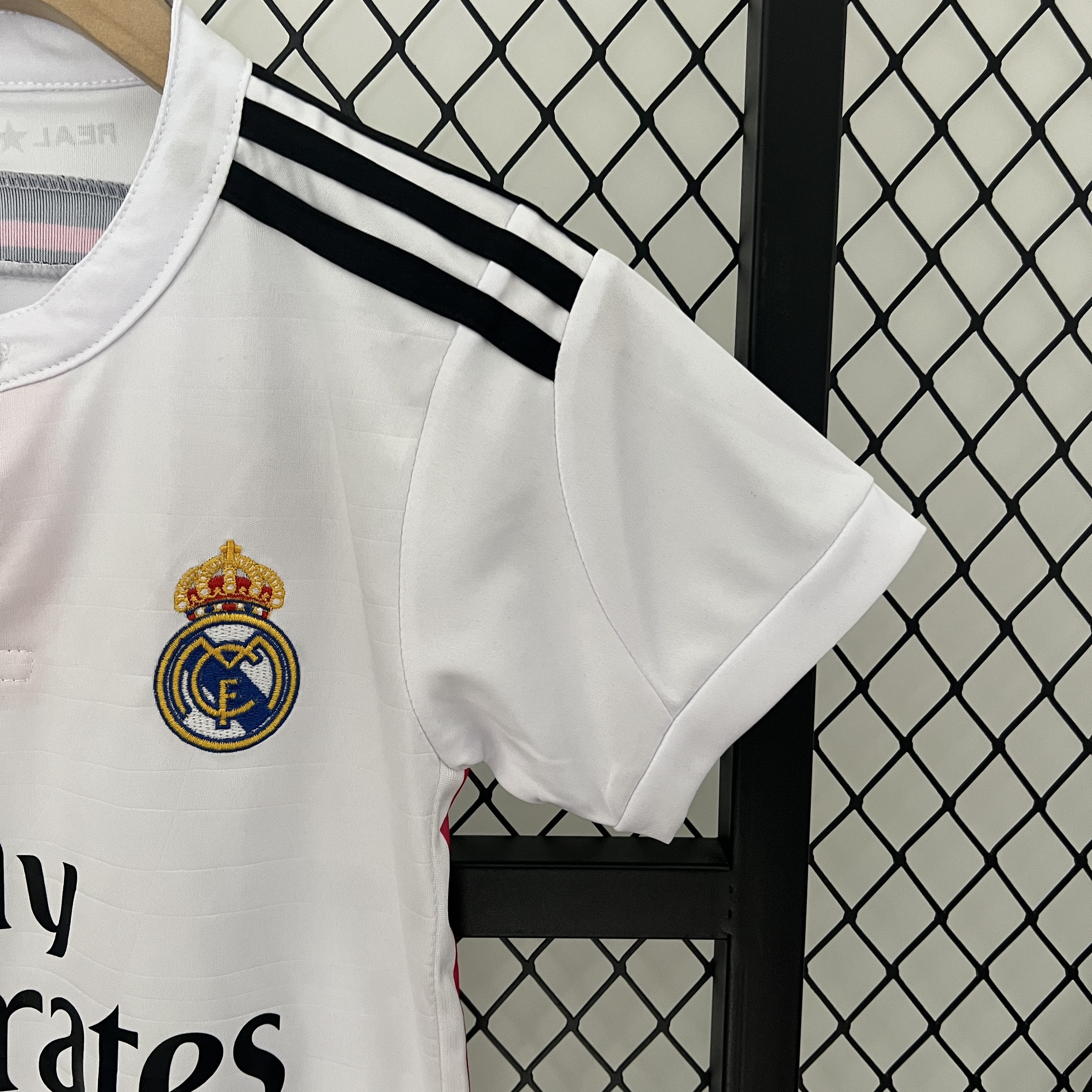 AlphaJersey-Retro Real Madrid 14-15 Home Stadium Kids Kit