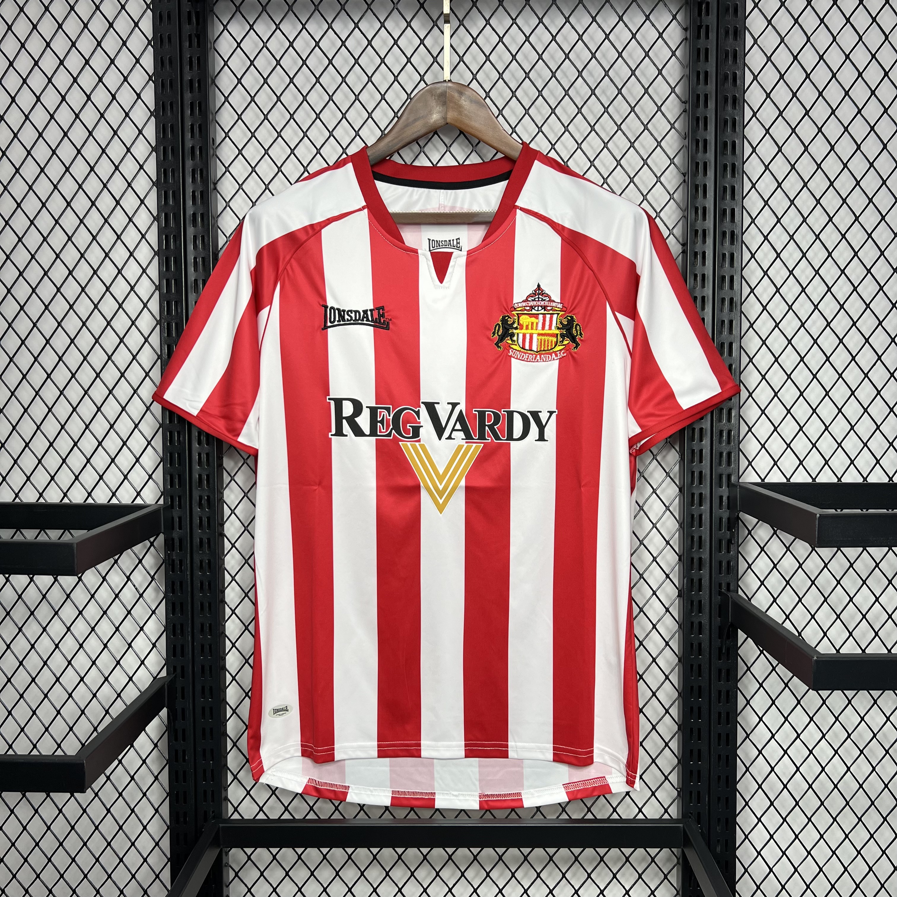AlphaJersey-Retro Sunderland 2005-06 Home Stadium Jersey